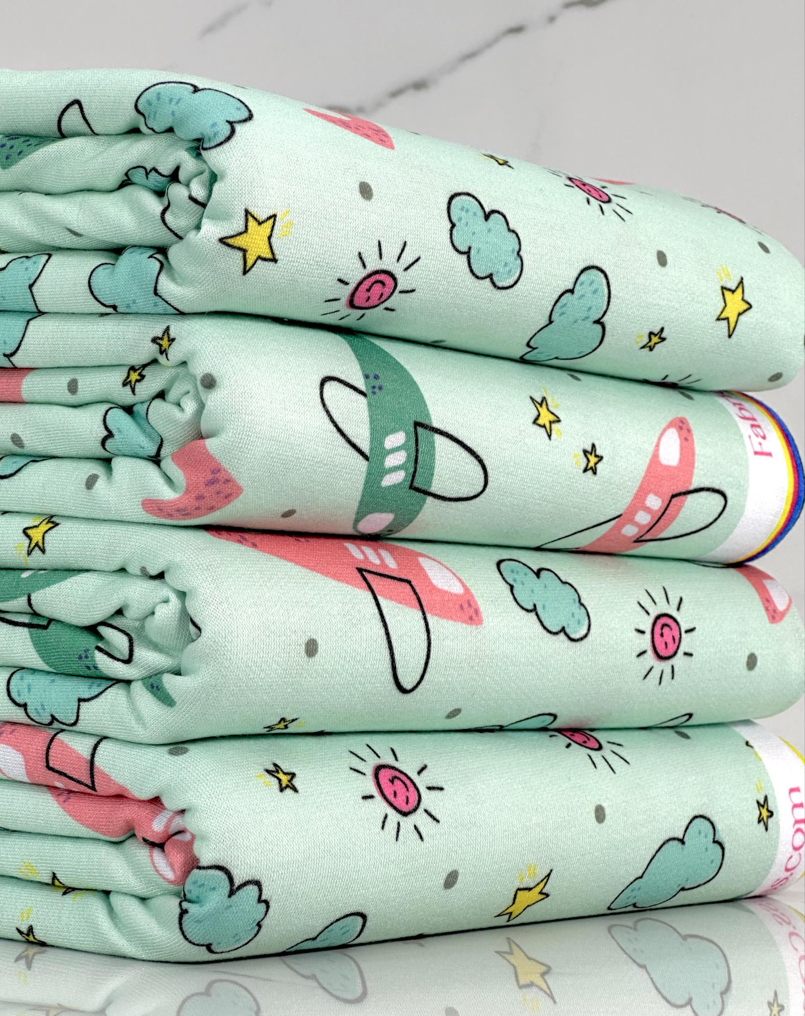 (FRENCH TERRY) PLANES AND CLOUDS ON MINT