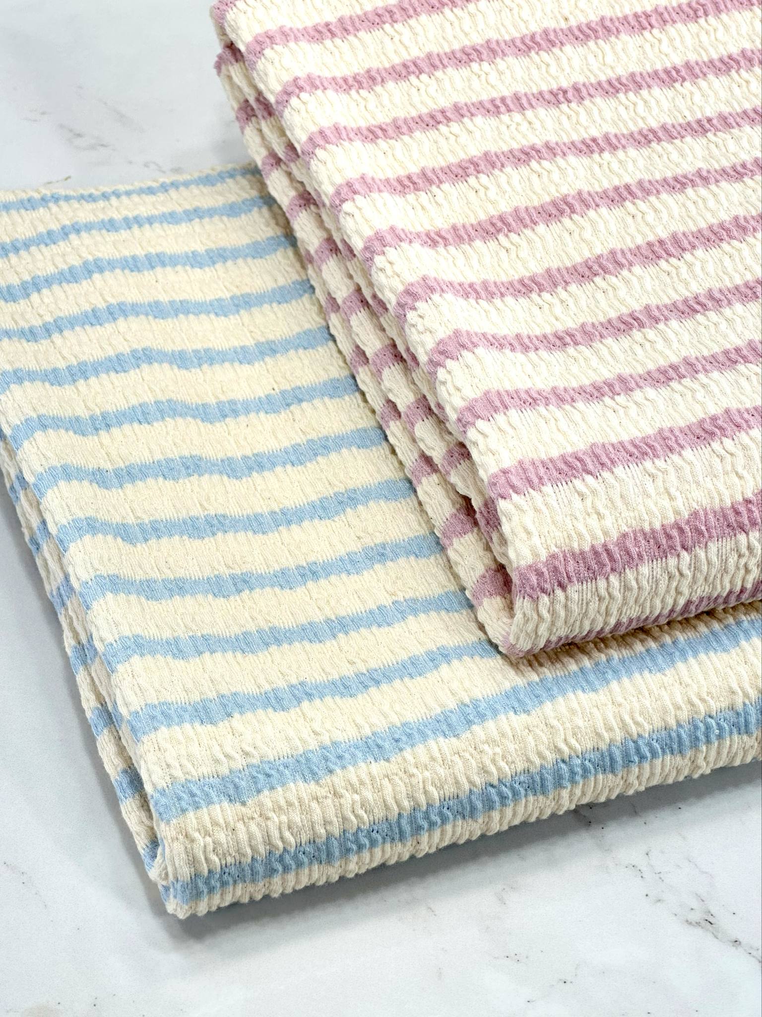(GUAPO STRIPE) FROSTED LILAC STRIPES ON IVORY