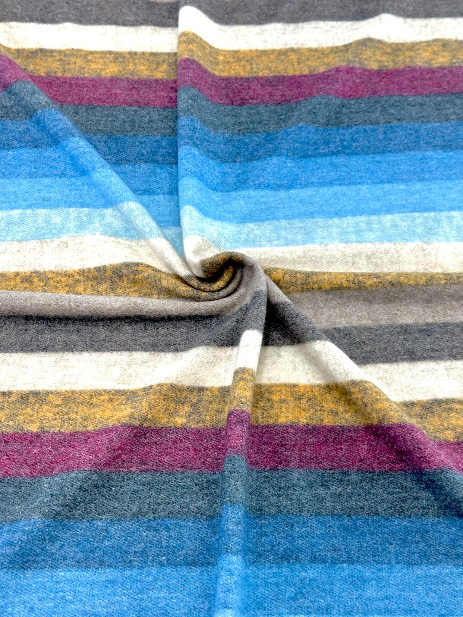 (BRUSHED SWEATER KNIT) COLORFUL STRIPES