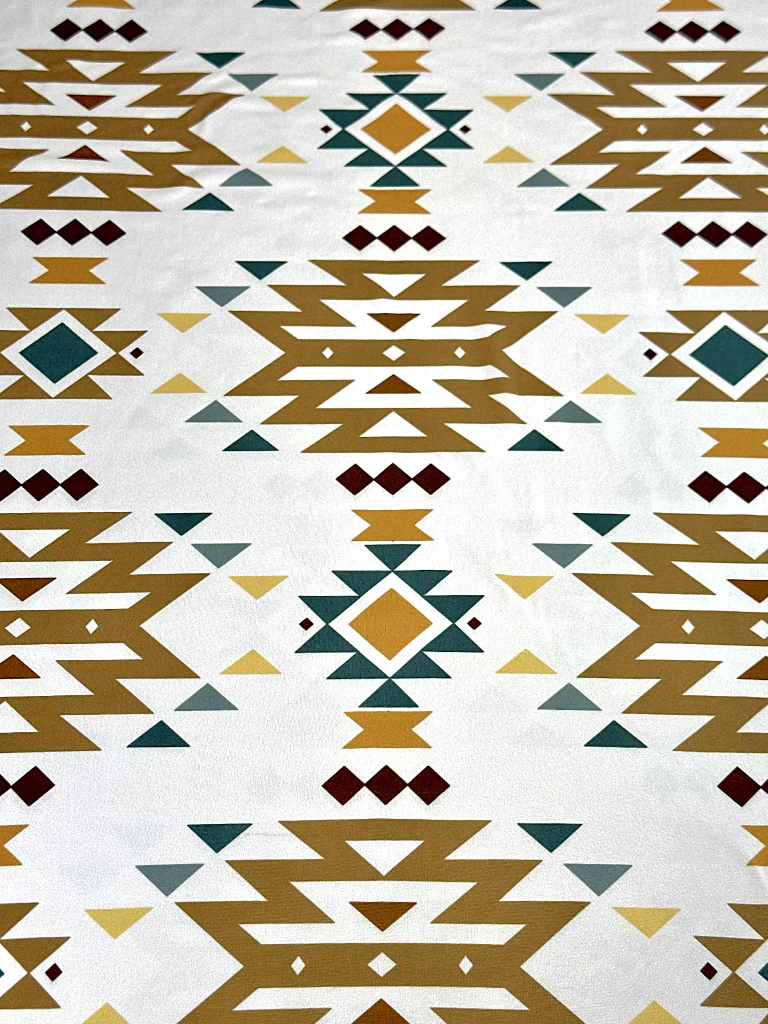 (DBP) BIG AZTEC PRINT ON IVORY