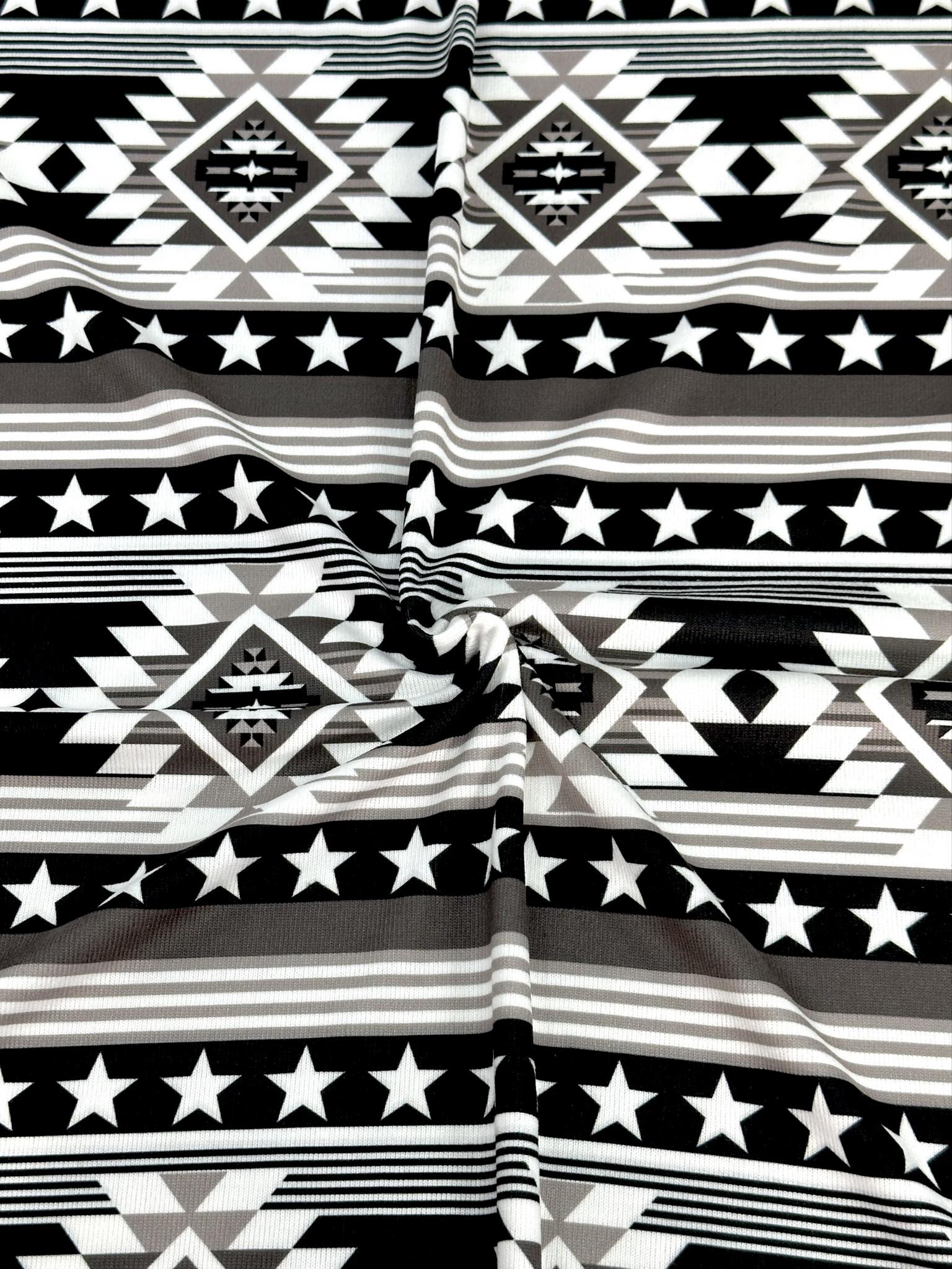 (SWEATER KNIT/ OAKLEY) BLACK, WHITE, AND CHARCOAL WESTERN STAR PATTERN