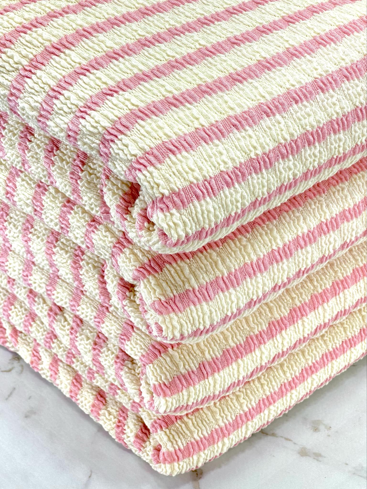(GUAPO STRIPE) PINK STRIPES ON CREAM