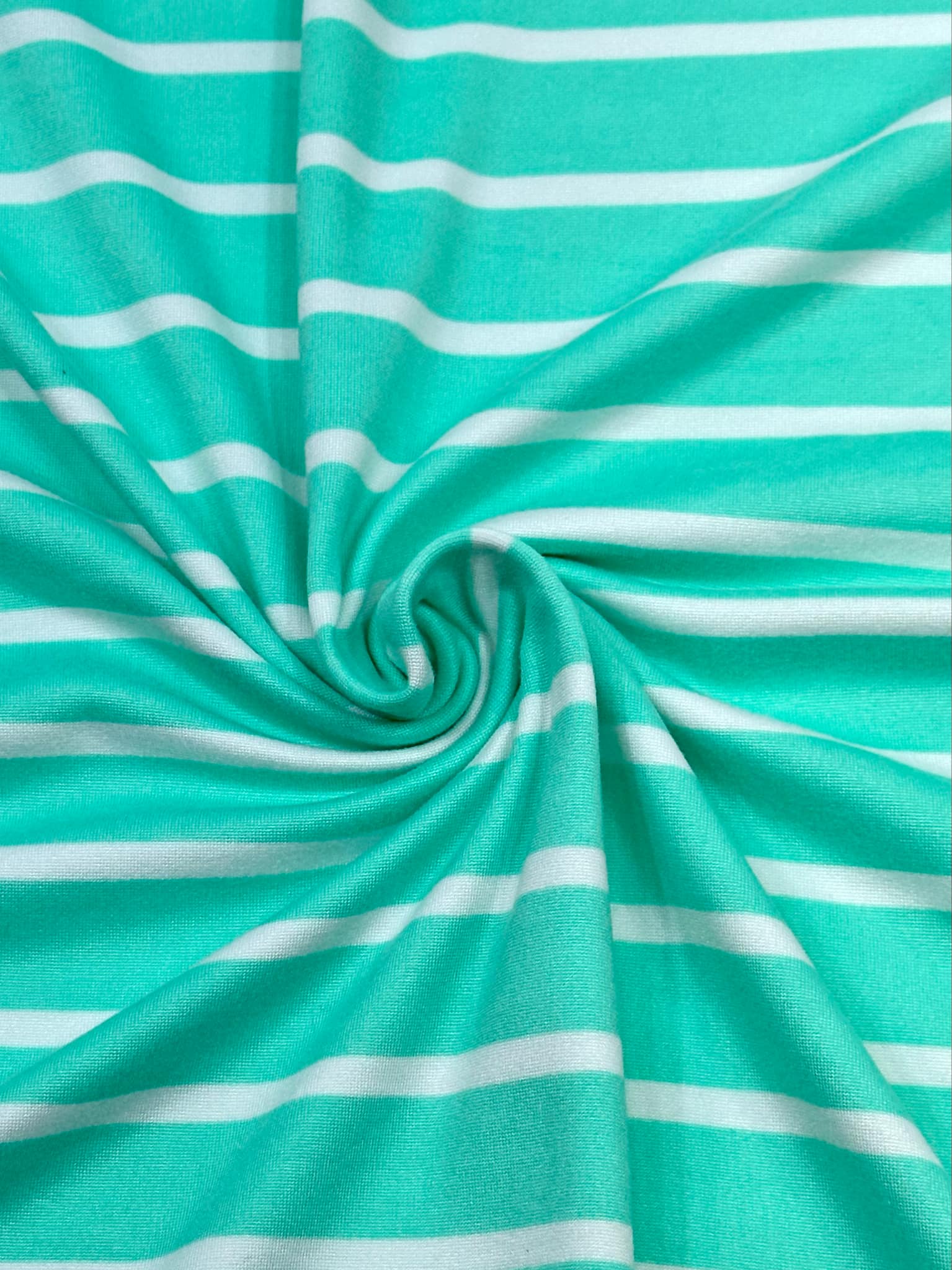(DBP) OFF WHITE STRIPES ON DARK MINT
