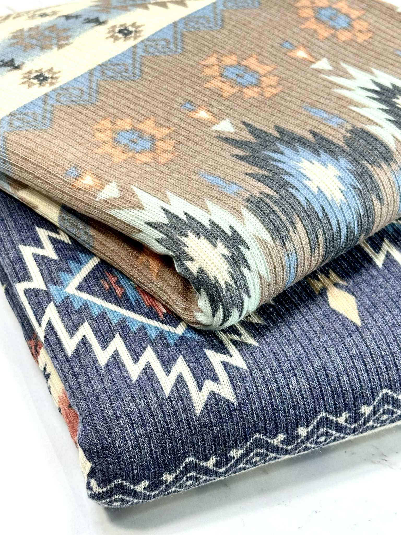 (BELLA RIB) WESTERN PRINT ON NAVY