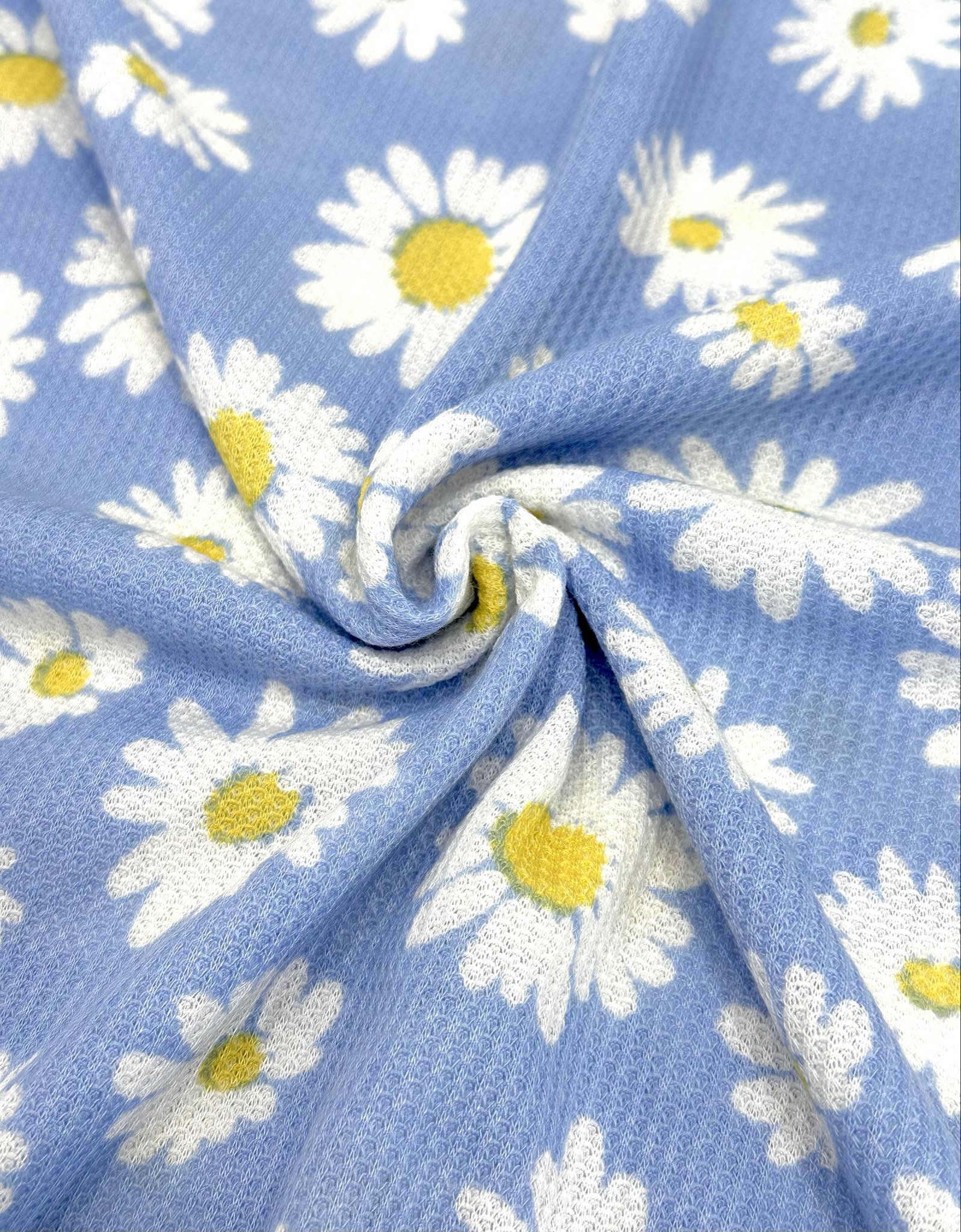 (THERMAL) WHITE DAISIES ON BLUE