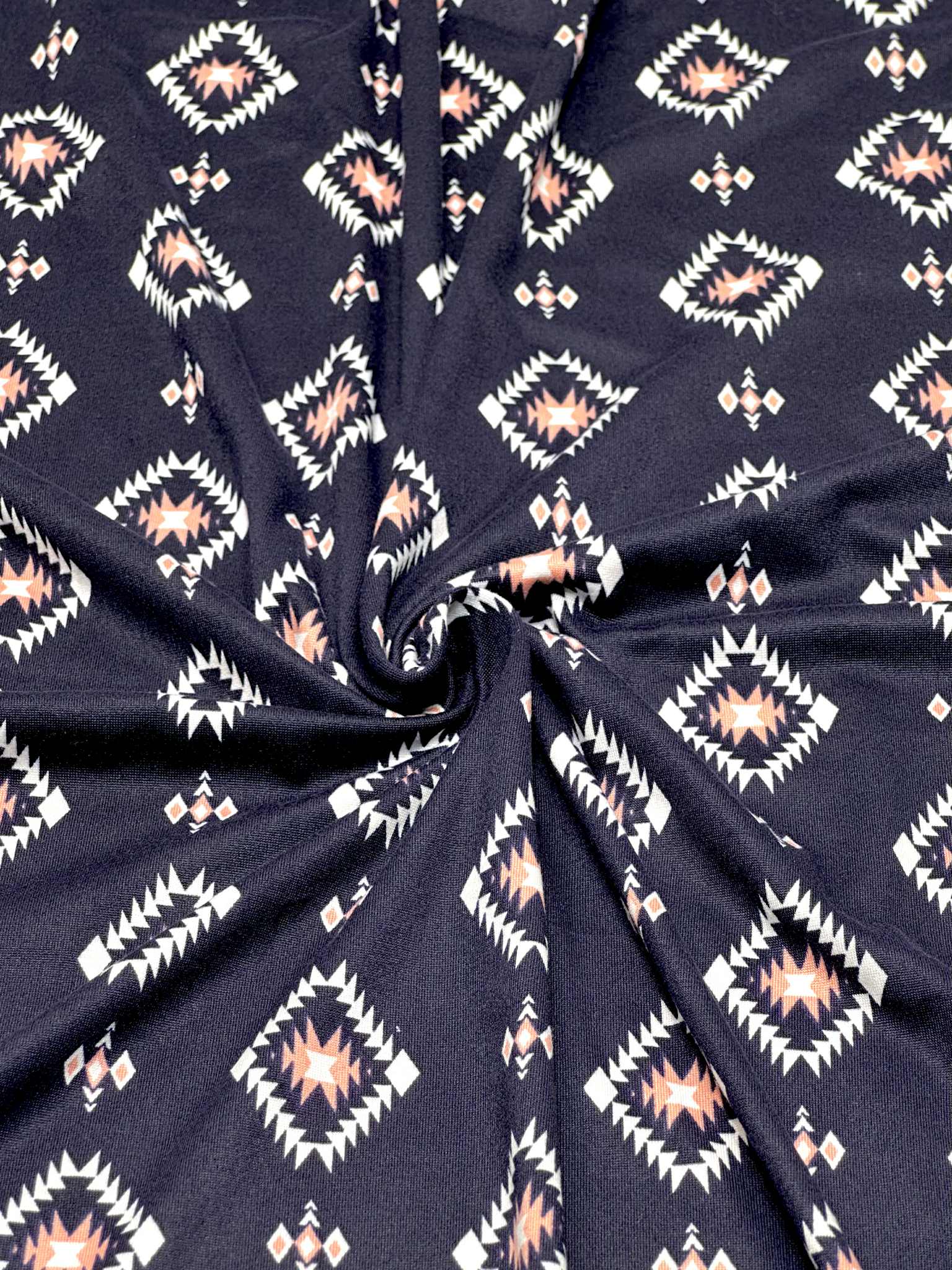 (DBP) DIAMOND PATTERN ON NAVY