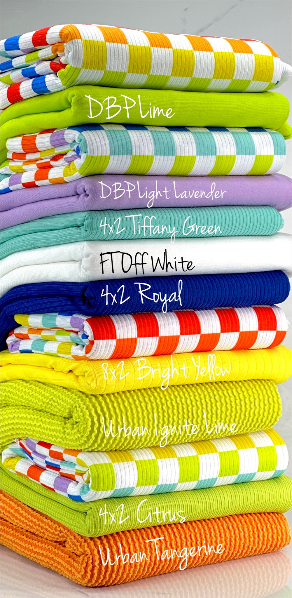 (YUMMY RIB) RAINBOW AND OFF WHITE CHECKERED