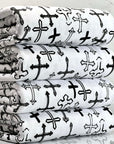 (JERSEY KNIT) BLACK CROSSES ON OFF WHITE