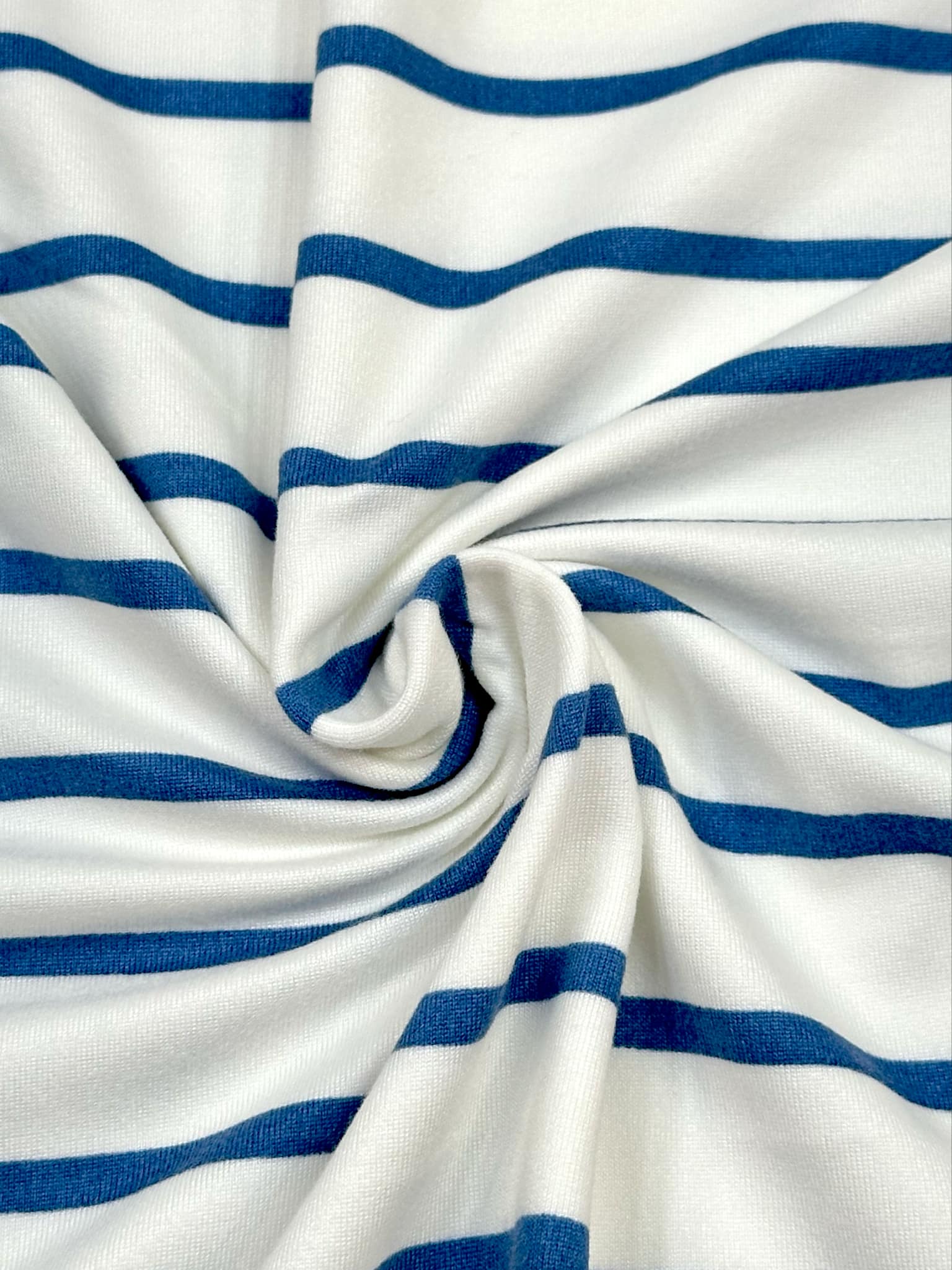 (DBP) INDIGO STRIPES ON OFF WHITE (1)