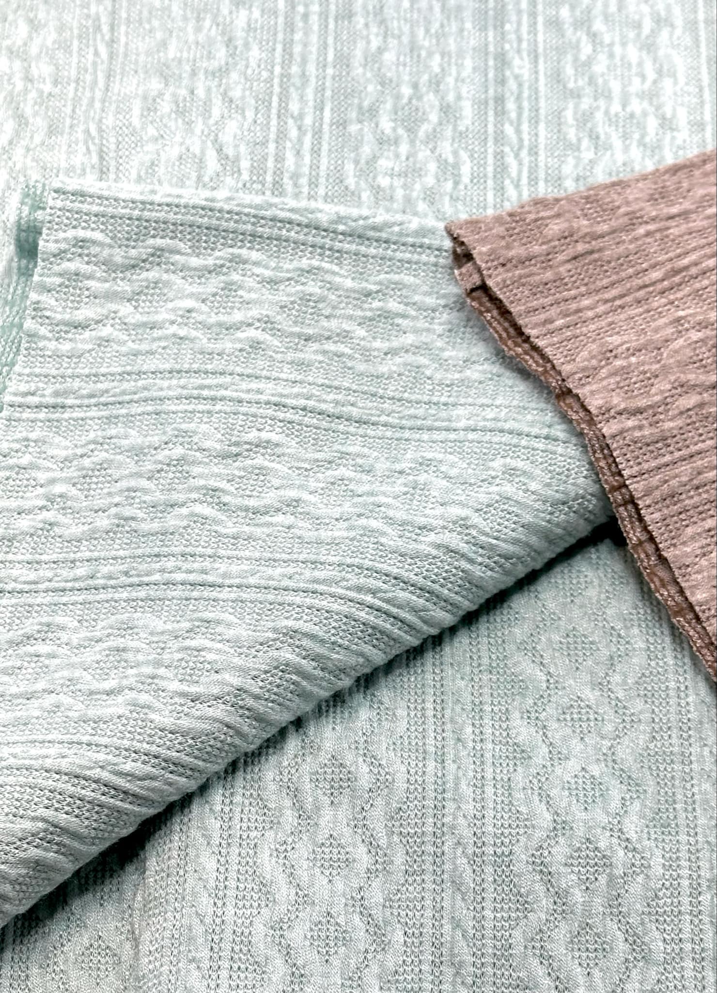 (CABLE KNIT) SAGE (2)