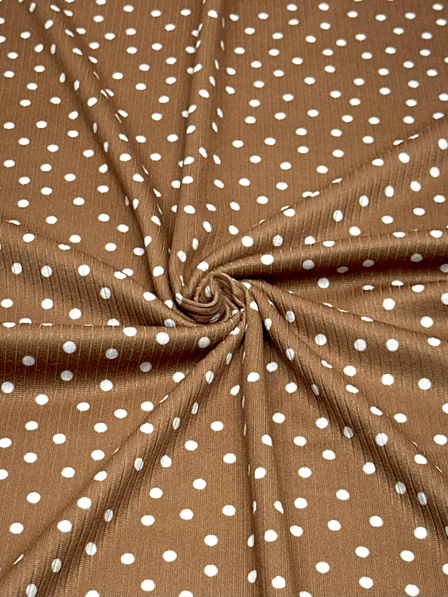 (4X2 RIB) OFF WHITE POLKA DOTS ON POWDER BROWN