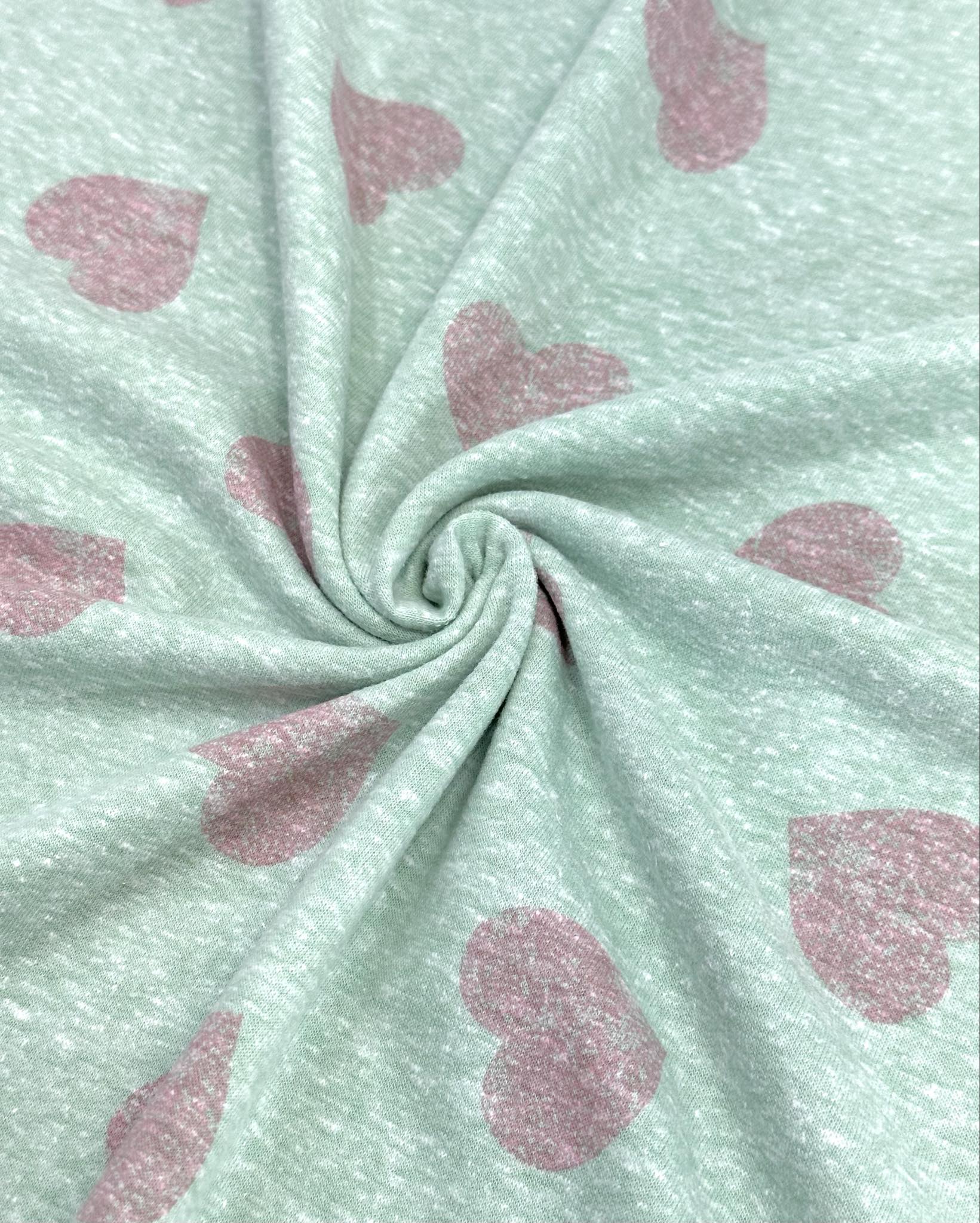 (FRENCH TERRY) VINTAGE HEARTS ON 2-TONE LIGHT MINT (1)