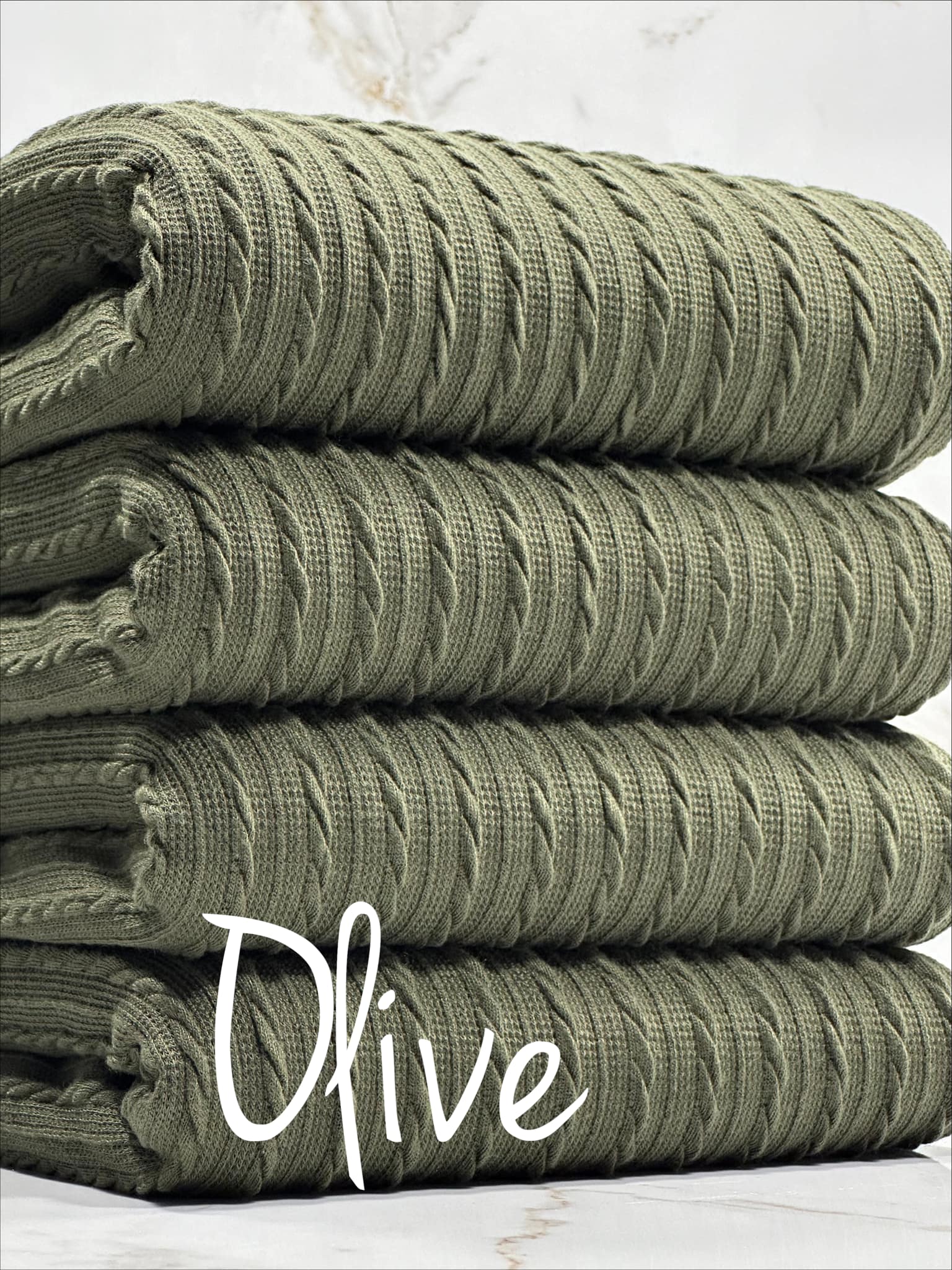 (CABLE KNIT) OLIVE