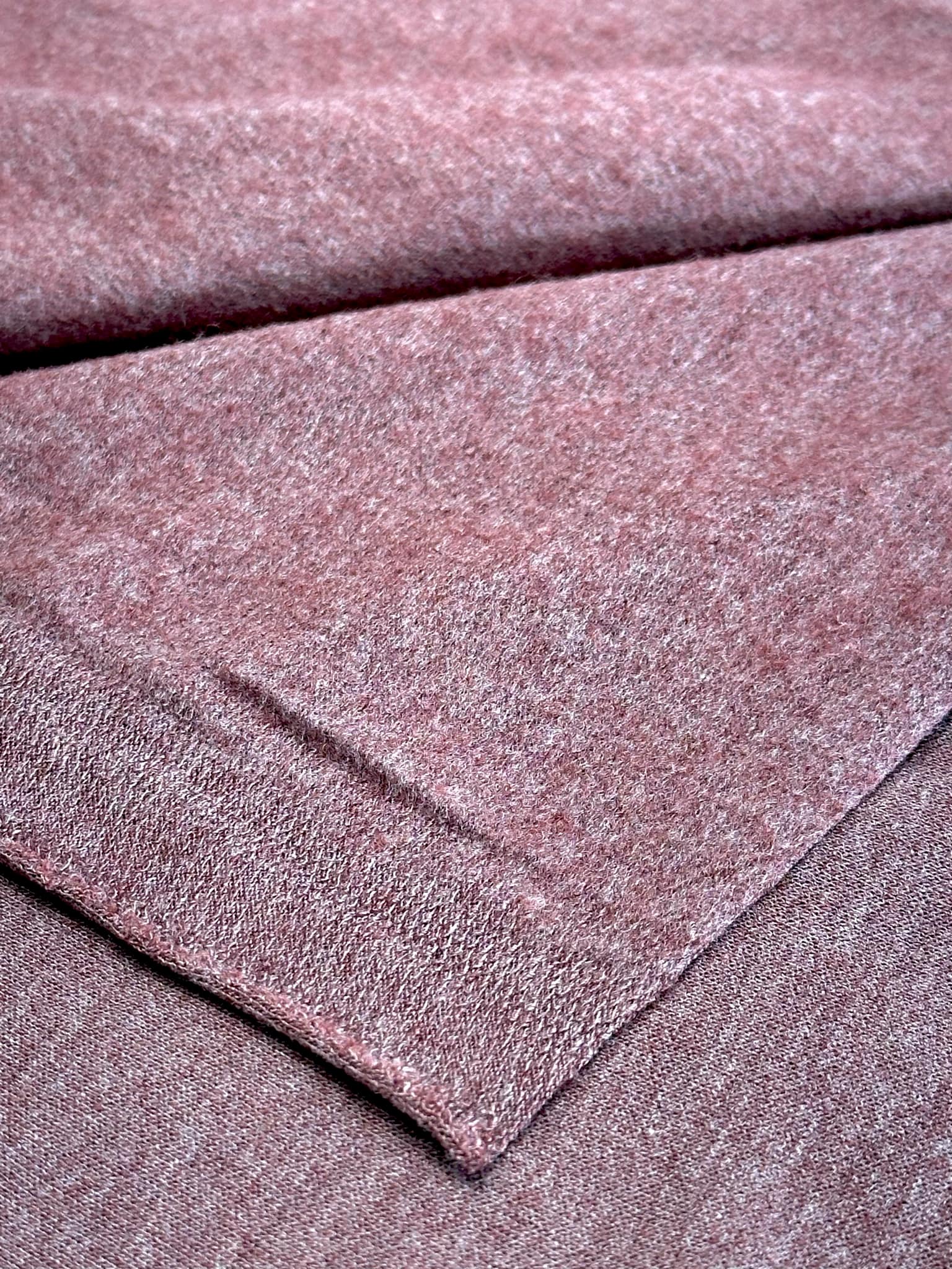 (FRENCH TERRY BRUSHED) 2-TONE BURGUNDY