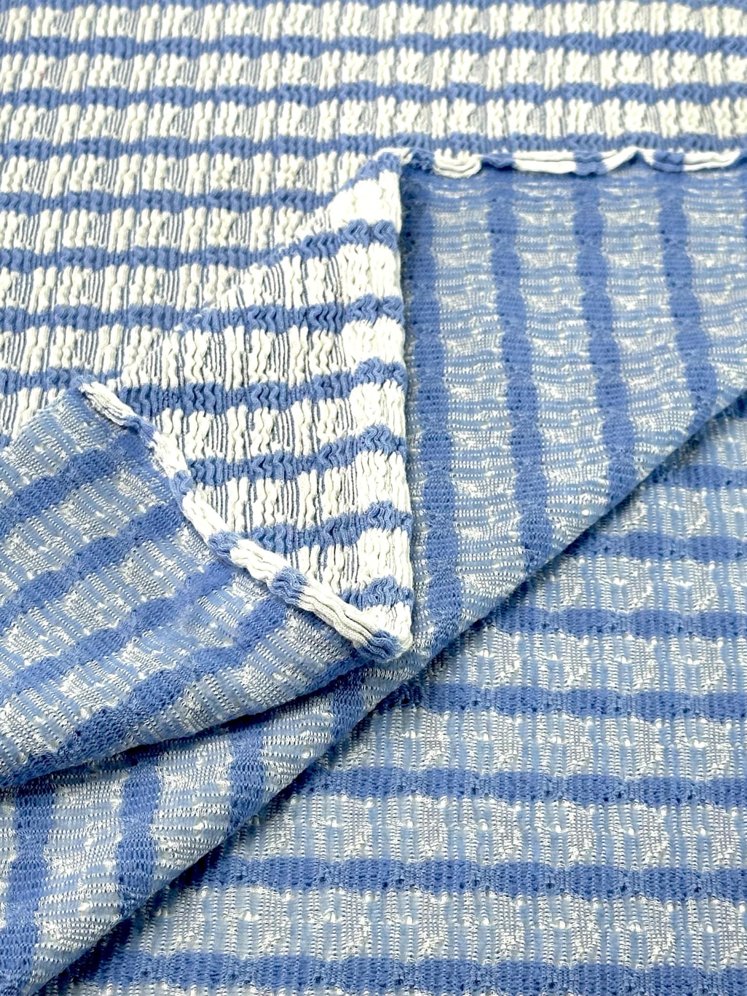 (GUAPO STRIPE) CHAMBRAY STRIPES ON OFF WHITE