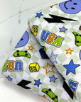 (YUMMY RIB) BLUE HAPPY FACES AND SKATEBOARDS ON CHECKERED WAVE (1)