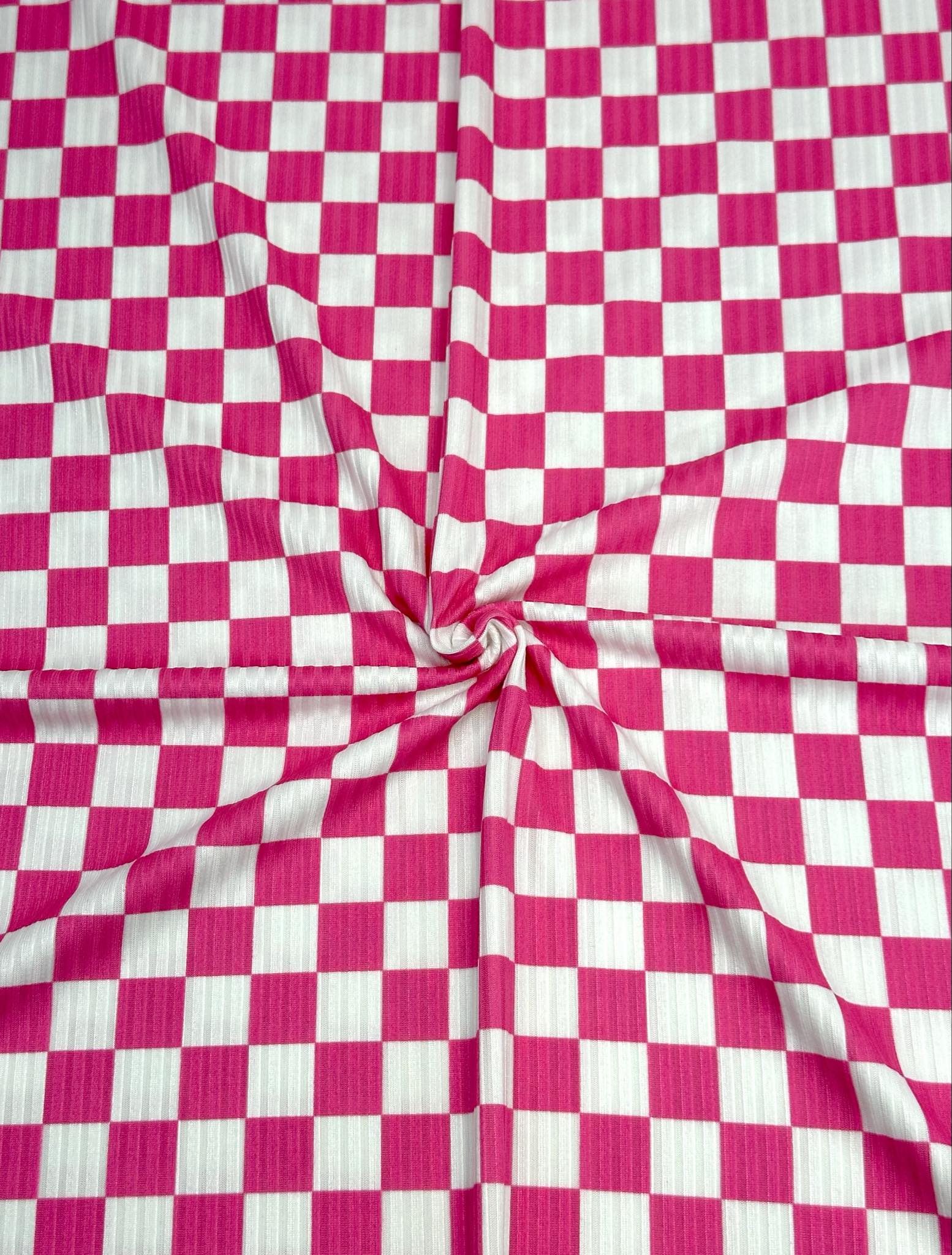 (YUMMY RIB) FUSCHIA AND OFF WHITE CHECKERED