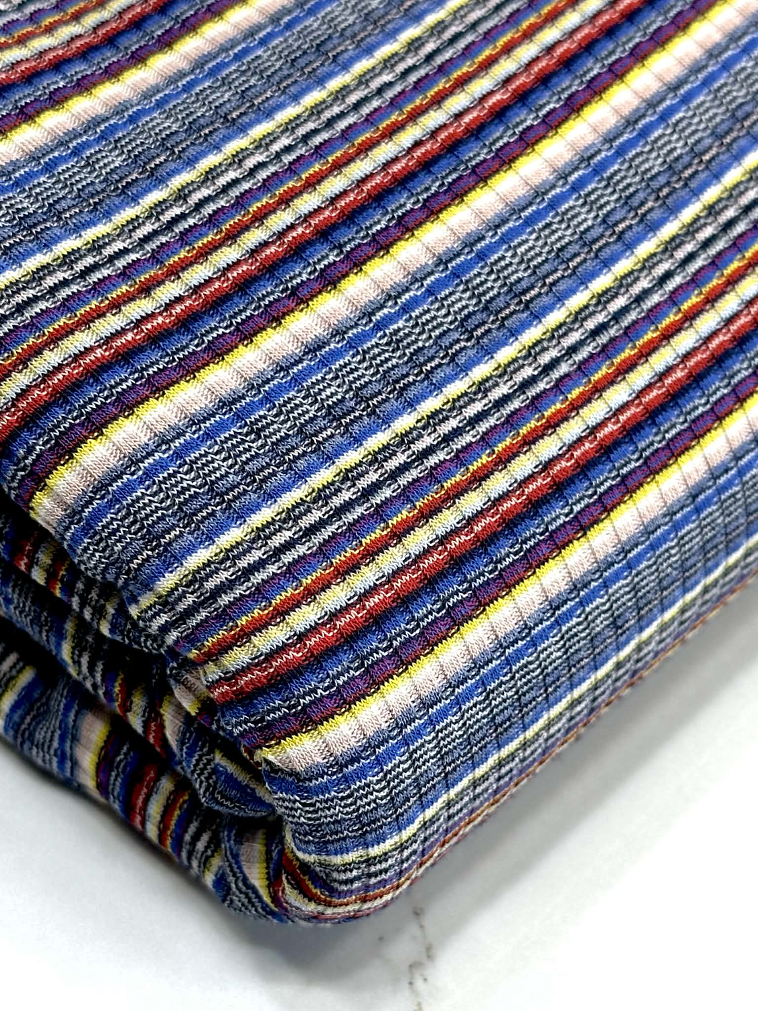 (RIB) BLUE/ MULTICOLOR STRIPES
