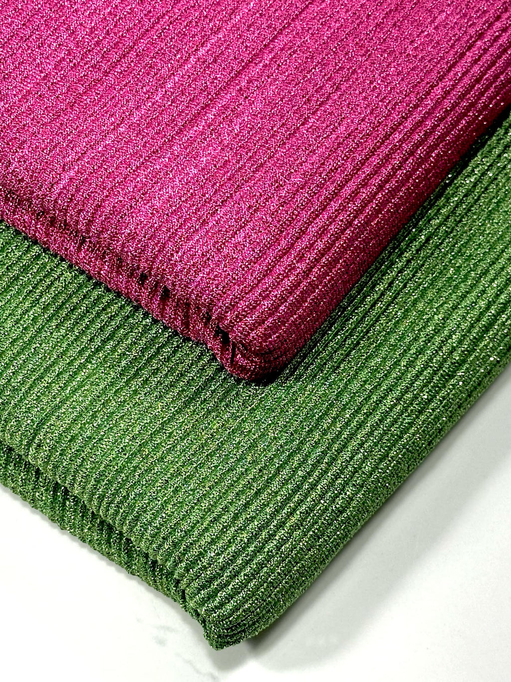 (SHIMMER PLEATED) MAGENTA