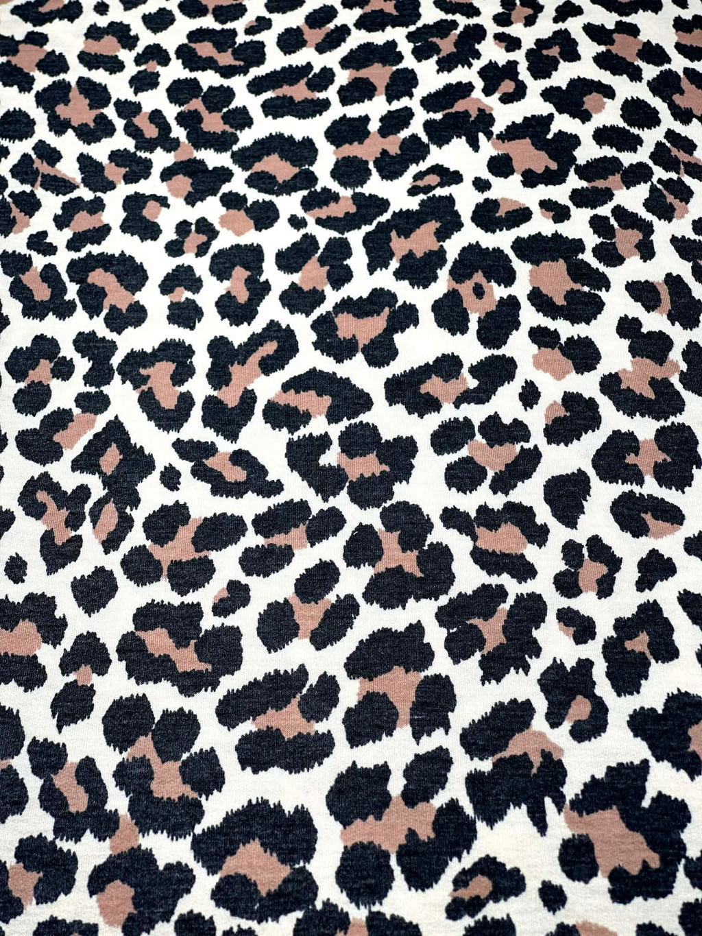 (FRENCH TERRY) BROWN AND BLACK CHEETAH ON CREAM