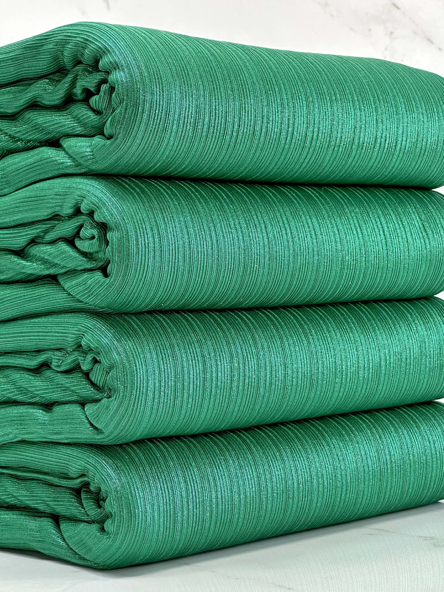 (SLINKY RIB) GREEN SHIMMER