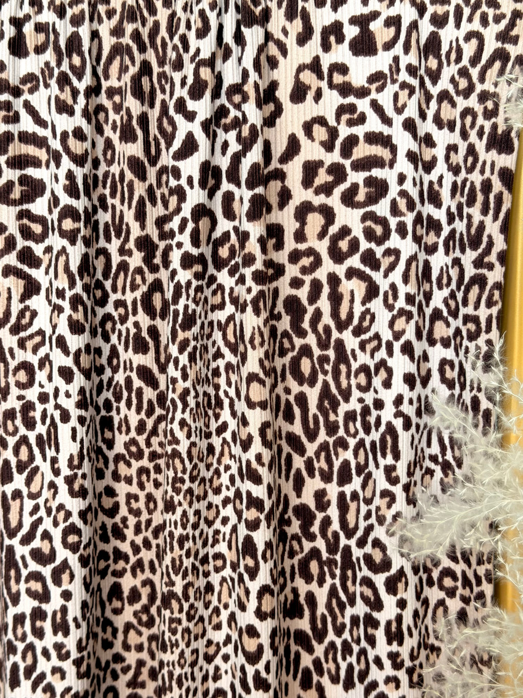 (4X2 YUMMY RIB) TAN AND BROWN CHEETAH ON IVORY