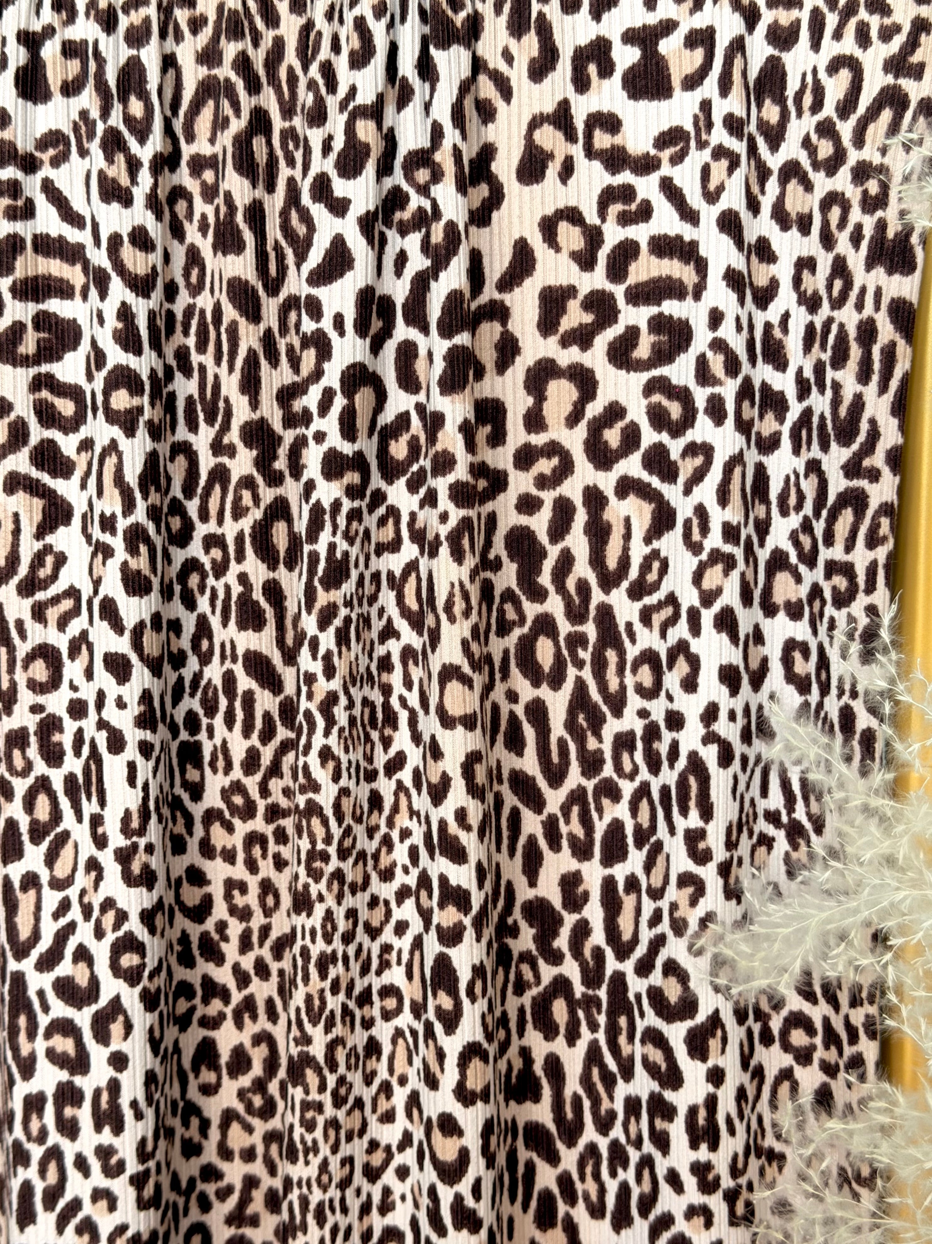 (4X2 YUMMY RIB) TAN AND BROWN CHEETAH ON IVORY