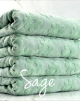 (TOWEL) SAGE DAISY FLOWERS