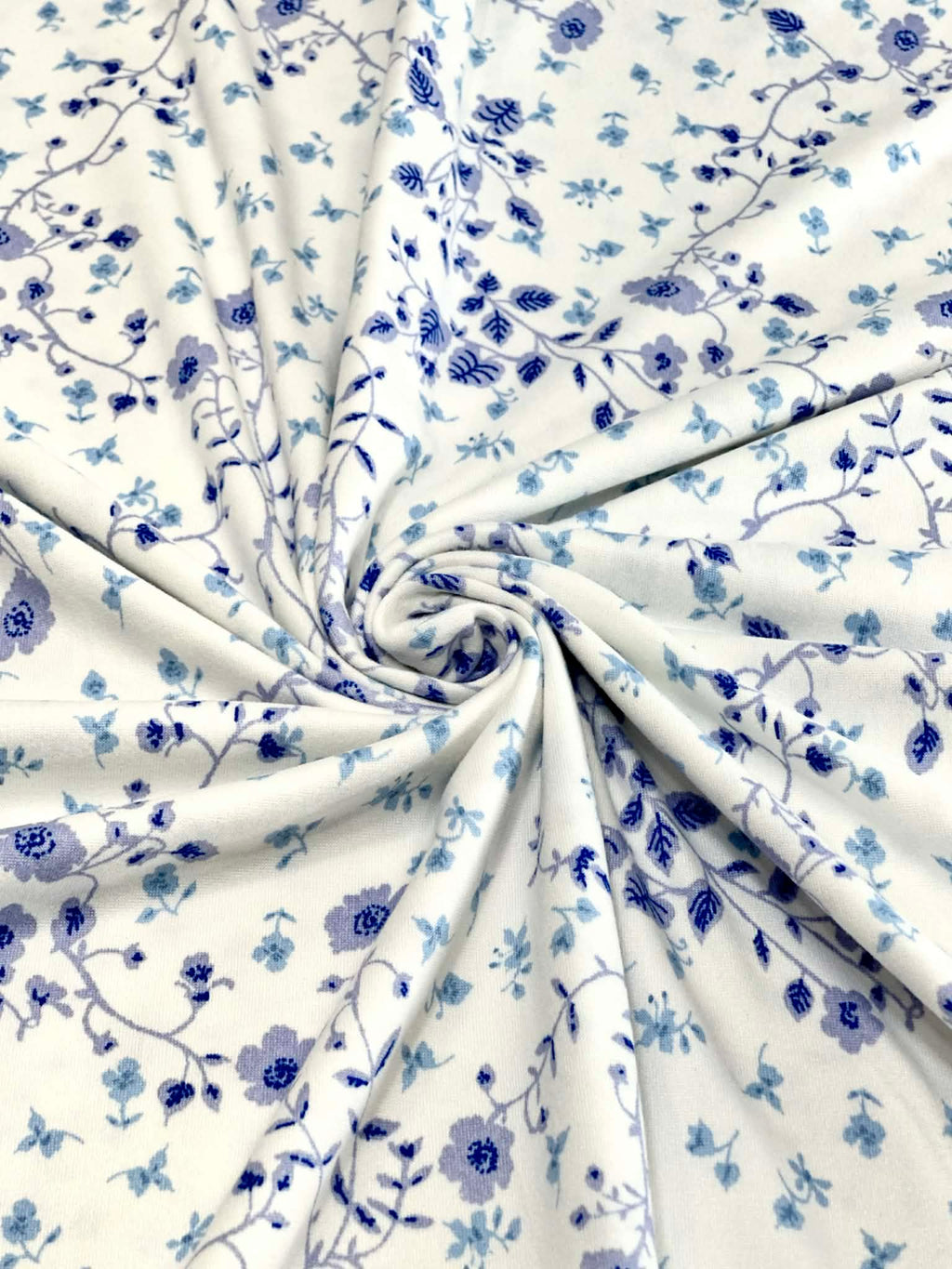 (DBP) BLUE FLORAL ON OFF WHITE(1)