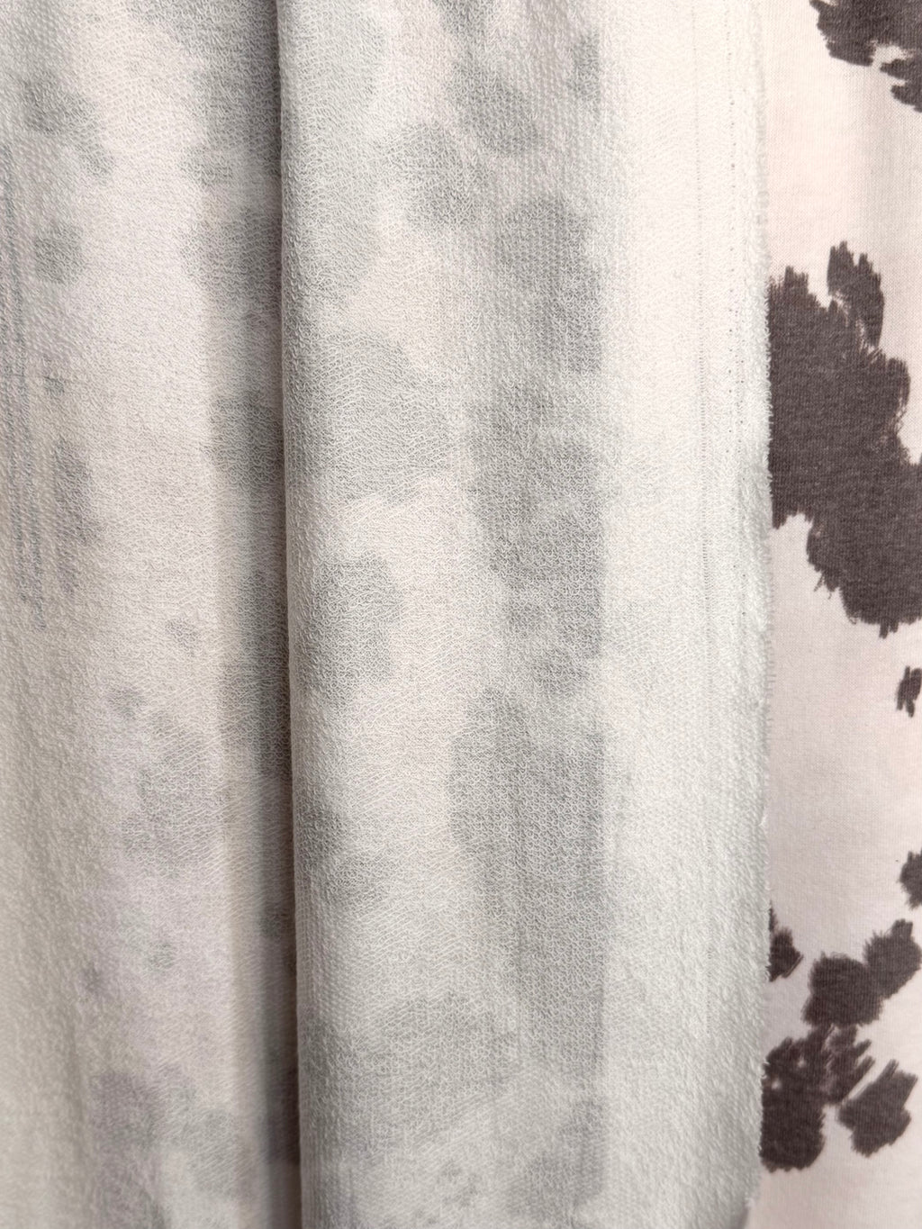 (FRENCH TERRY) VINTAGE COW PRINT