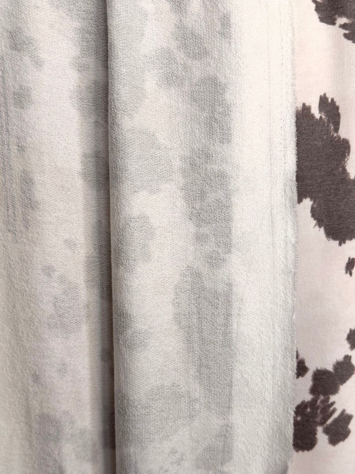 (FRENCH TERRY) VINTAGE COW PRINT