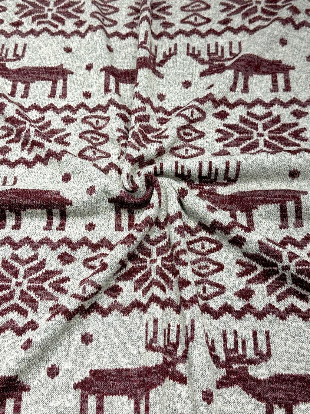(HACCI SWEATER KNIT) WINE REINDEERS ON HEATHER GREY