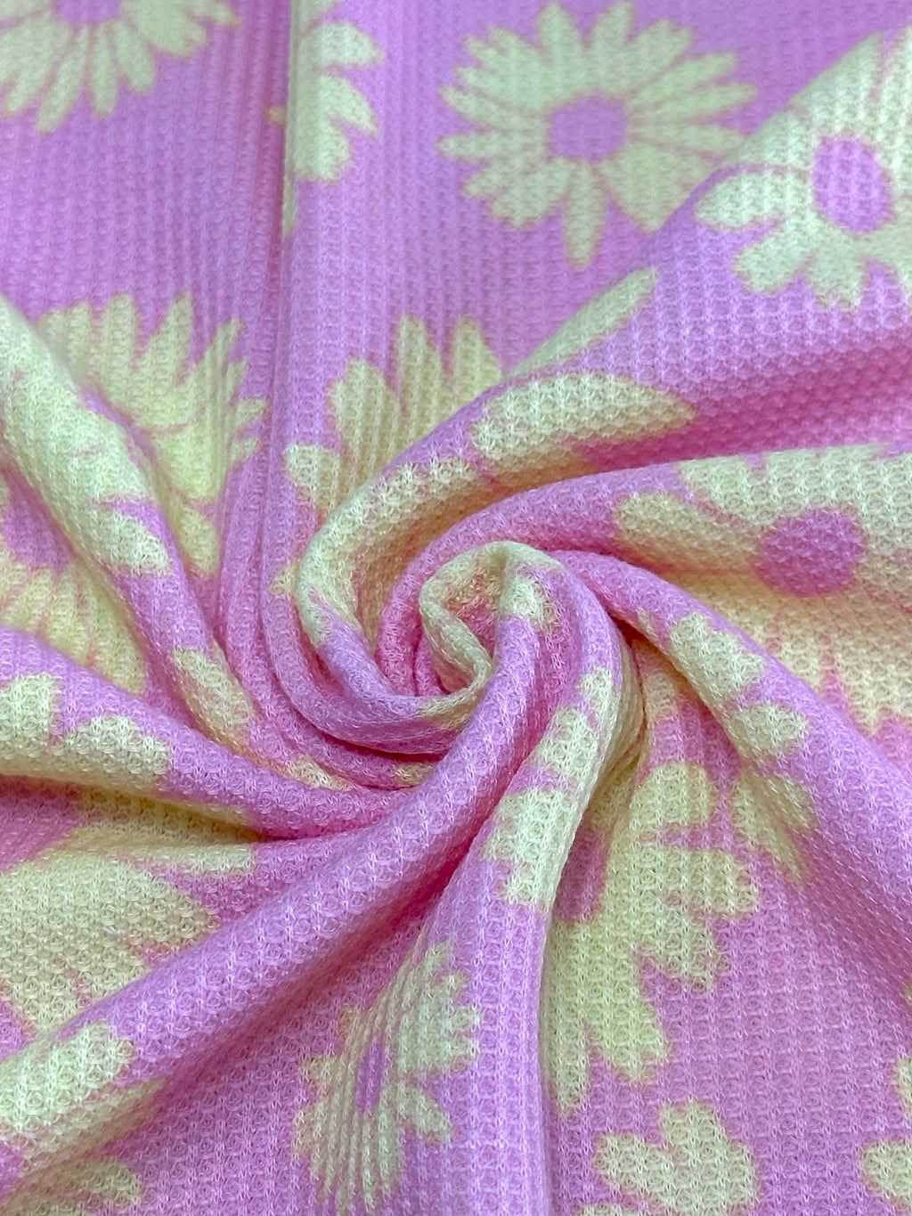 (THERMAL) YELLOW FLOWERS ON PINK