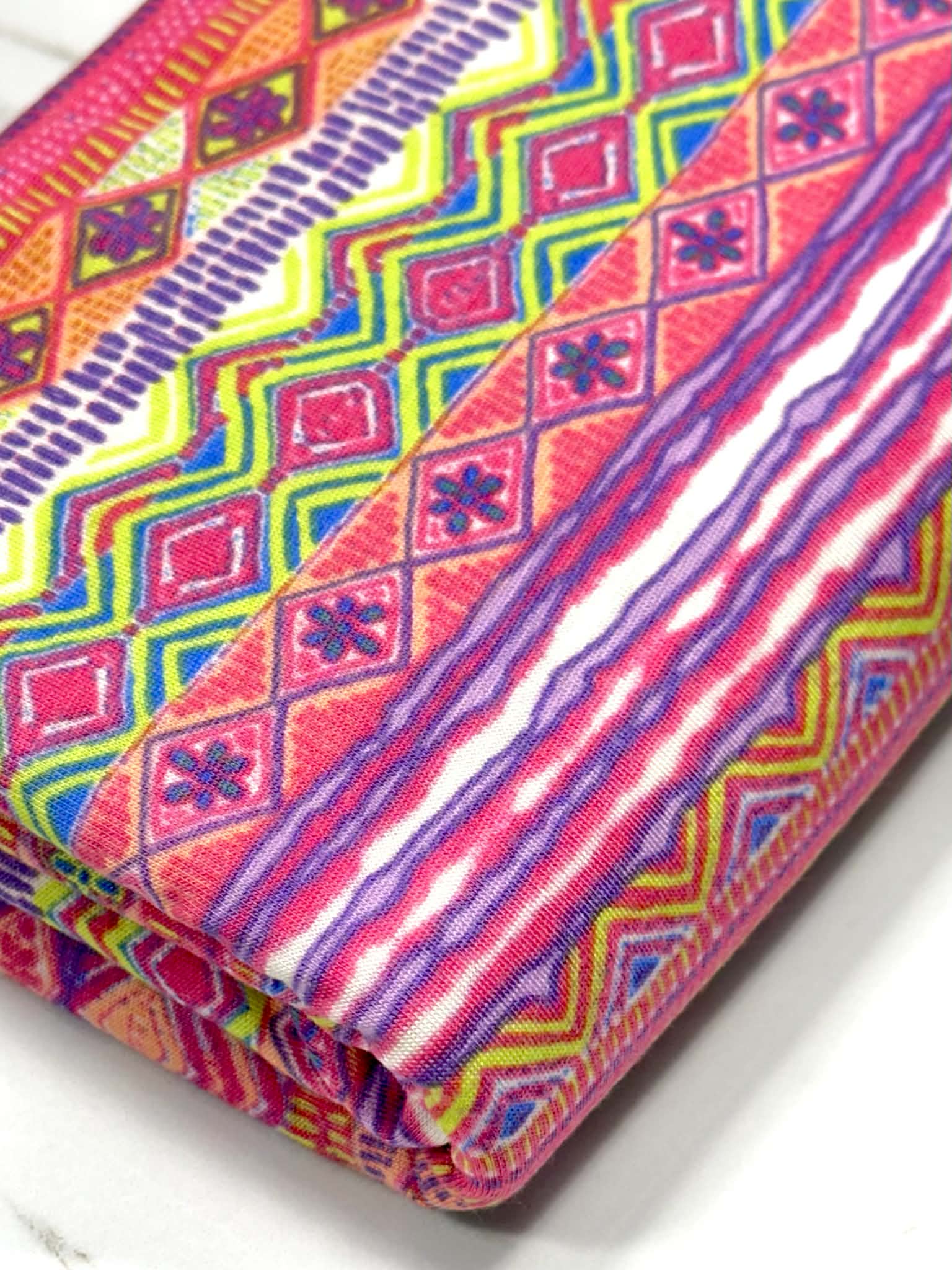 (KNIT) MULTICOLOR BOHO PRINT