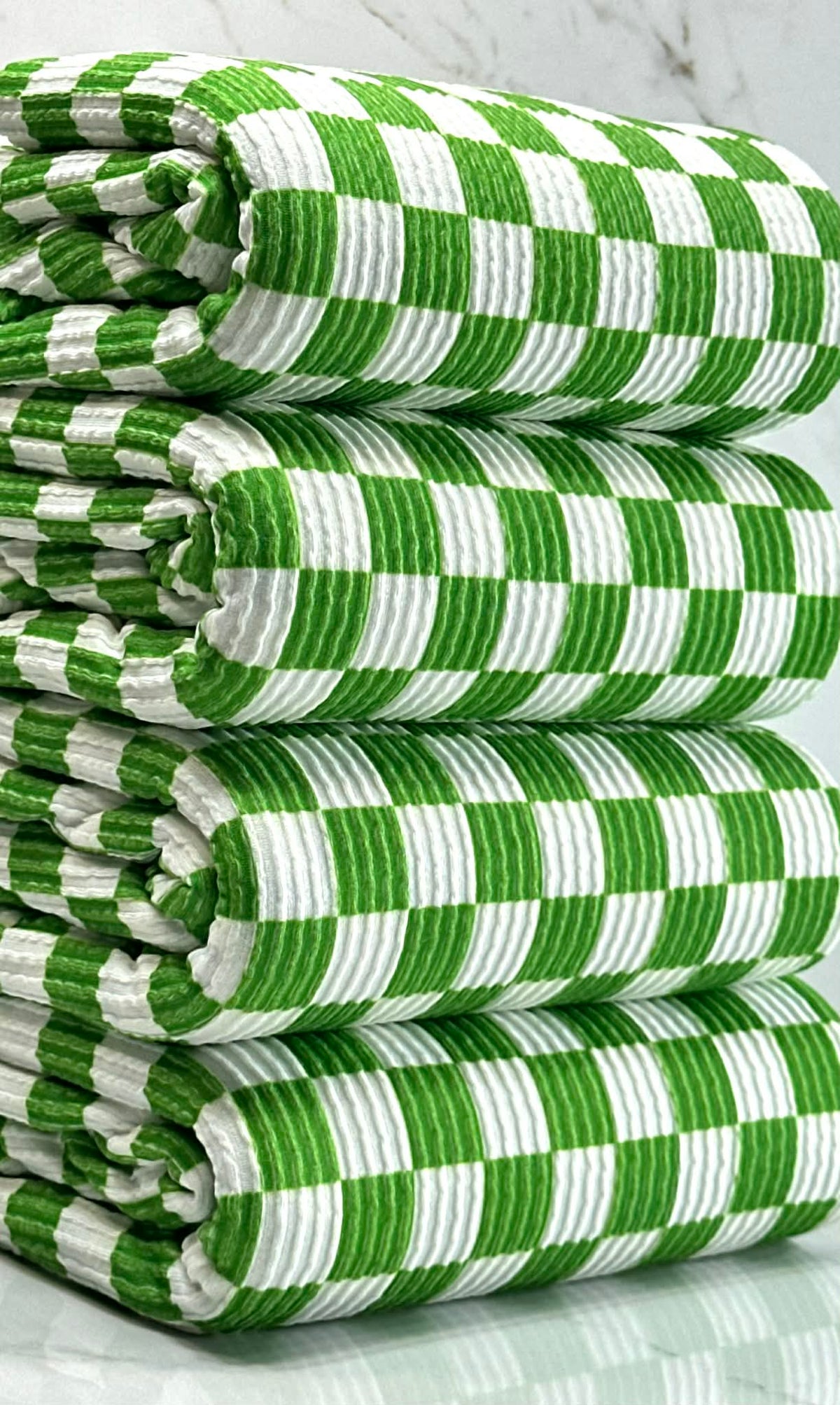 (URBAN RIB) GREEN AND OFF WHITE CHECKERED PATTERN