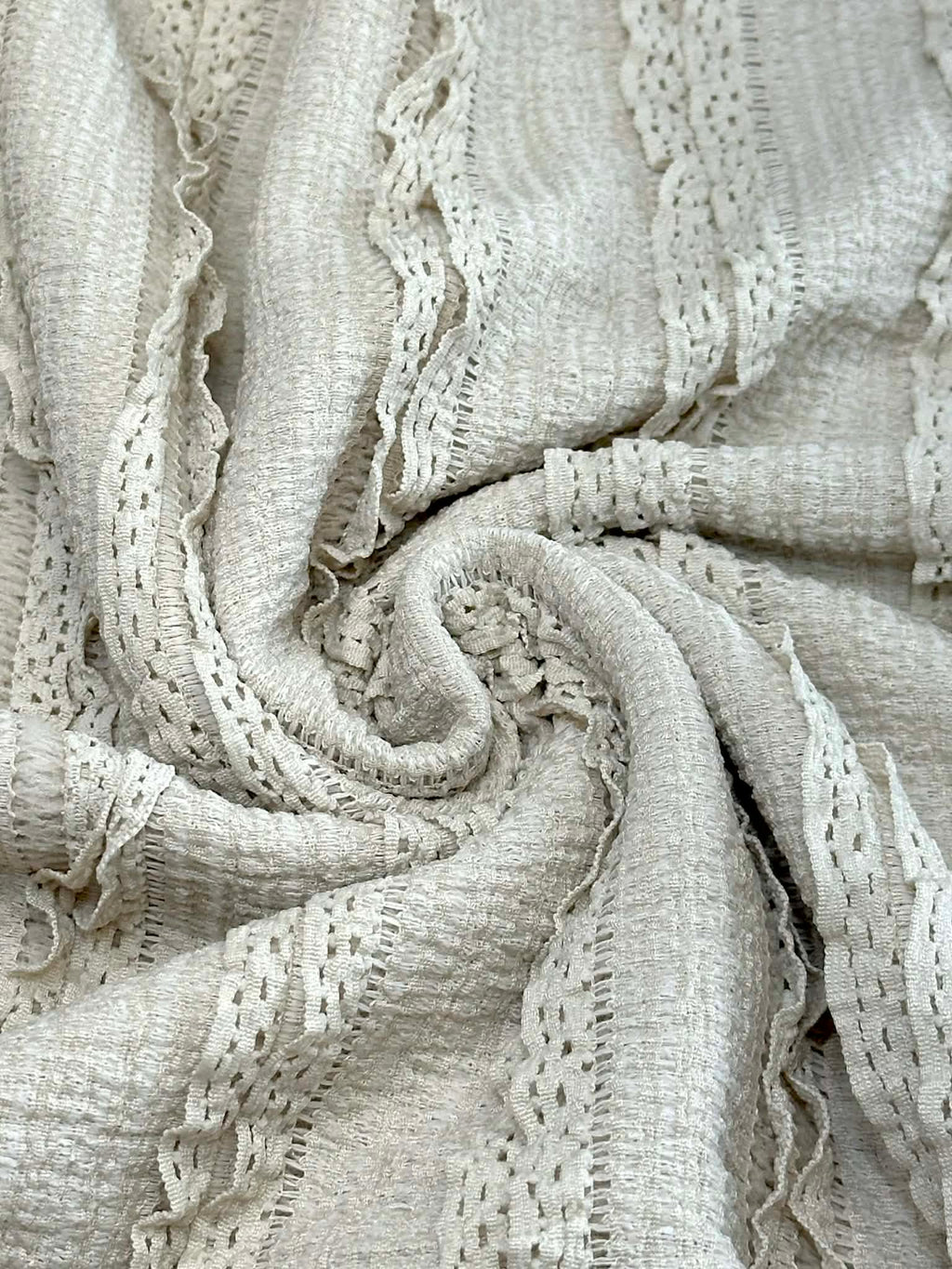 (RUFFLE LACE) VANILLA