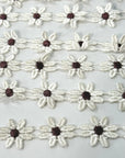 (TRIM) EMBROIDERED WHITE FLOWERS WITH BROWN