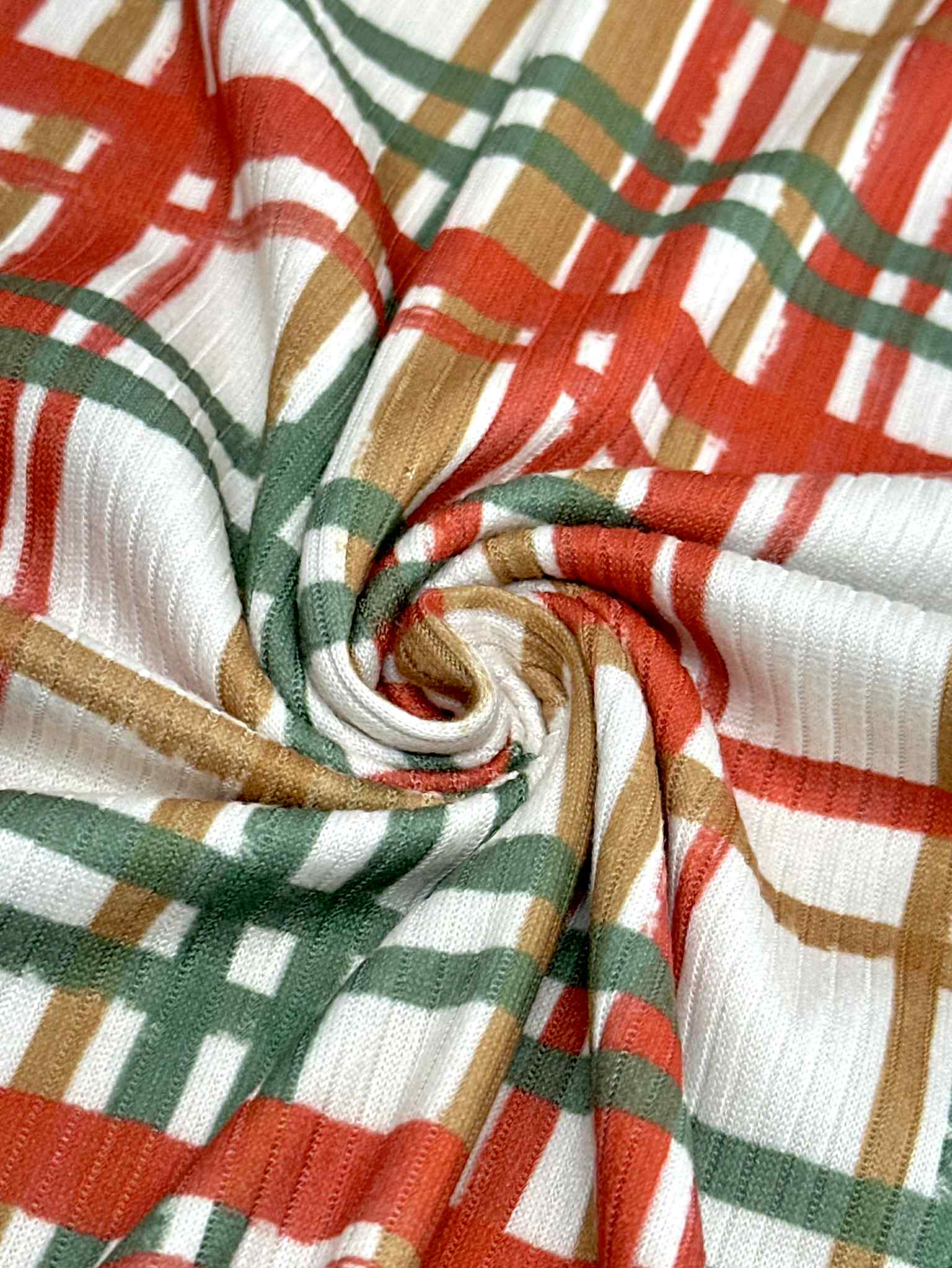 (4X2 RIB) CAMEL, RED, AND GREEN PLAID ON IVORY