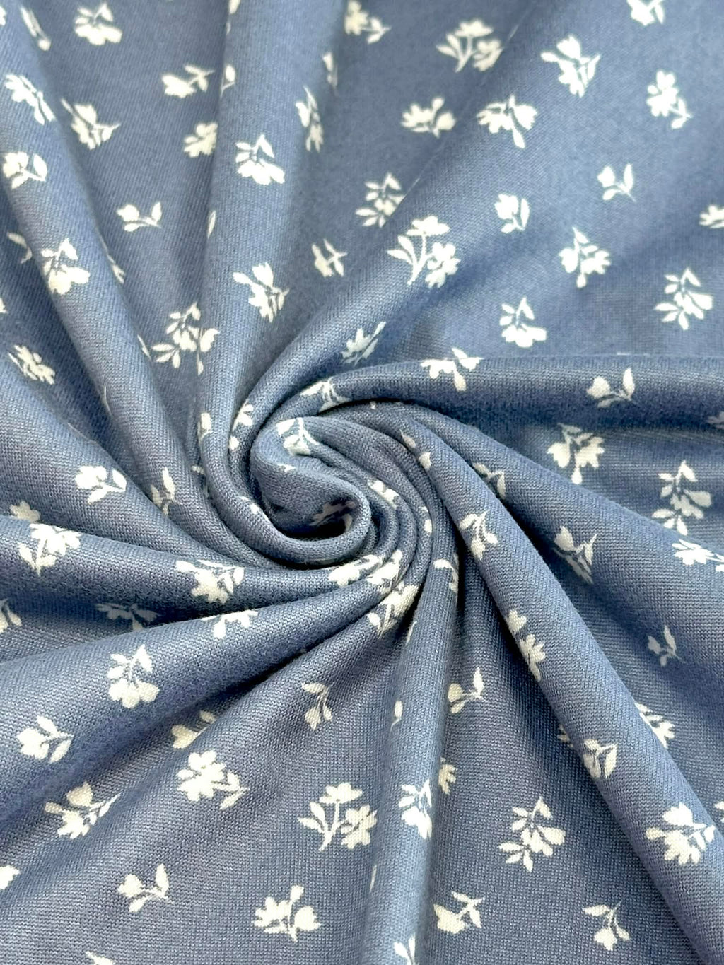 (DBP) TINY WHITE FLOWERS ON BLUE(3)