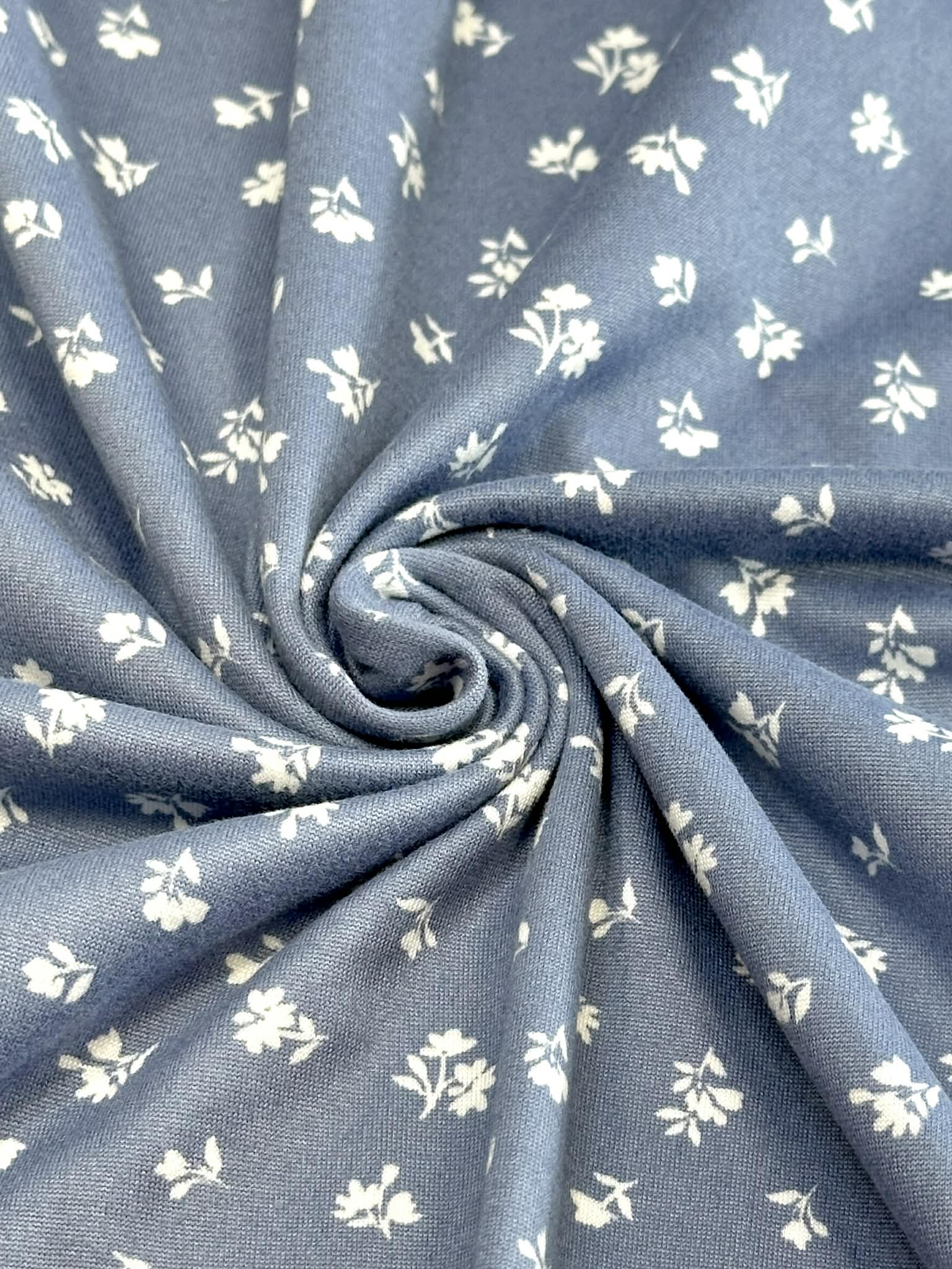 (DBP) TINY WHITE FLOWERS ON BLUE(3)