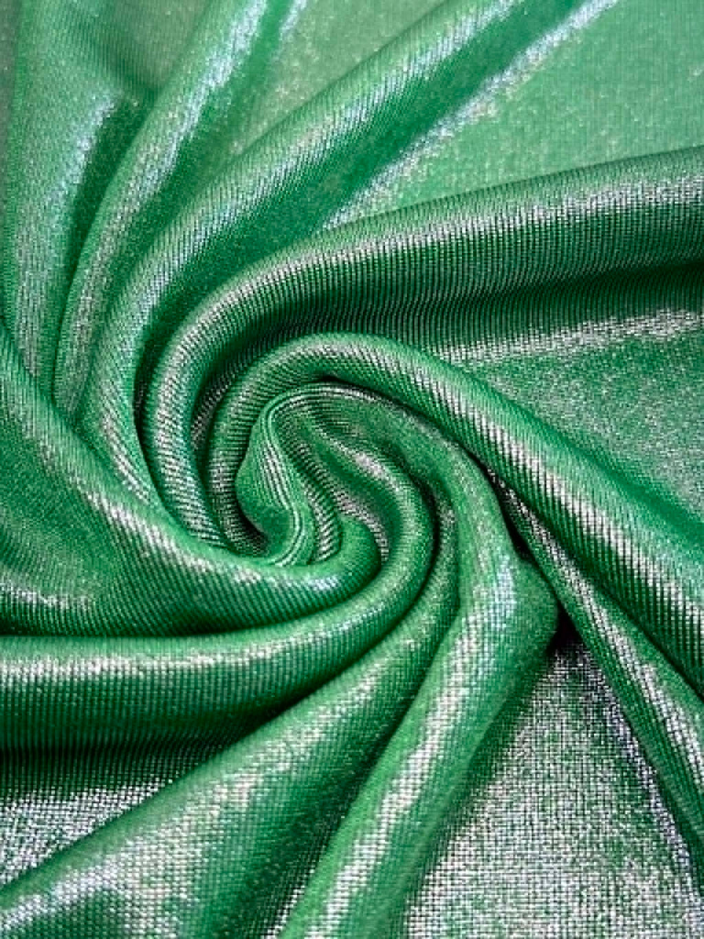 (KNIT) SHIMMER ON GREEN