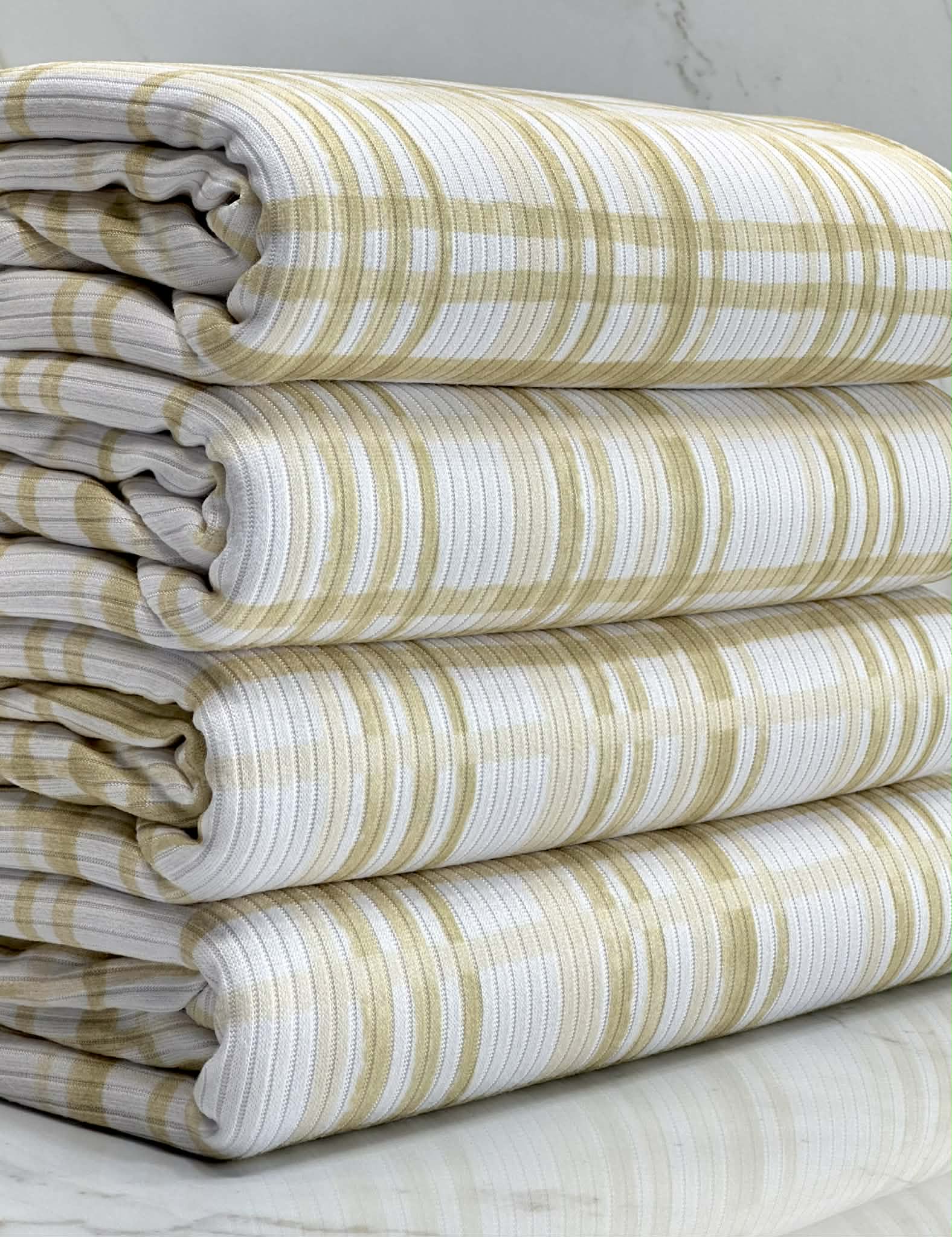 (4X2 YUMMY RIB) SAND AND OFF WHITE PLAID