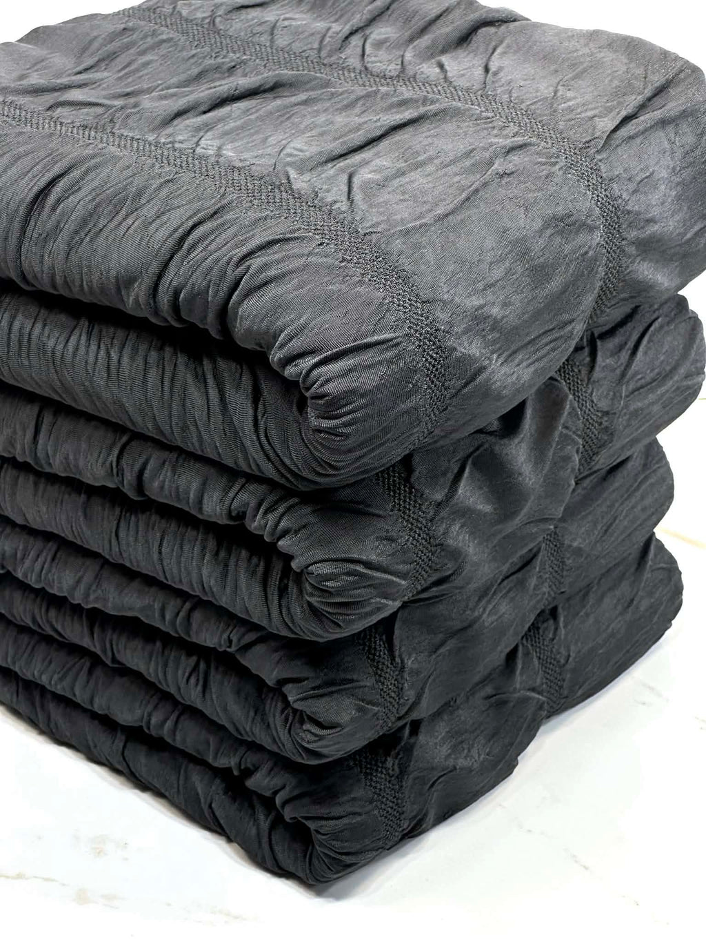 (KOREAN JACQUARD) BLACK VERTICAL