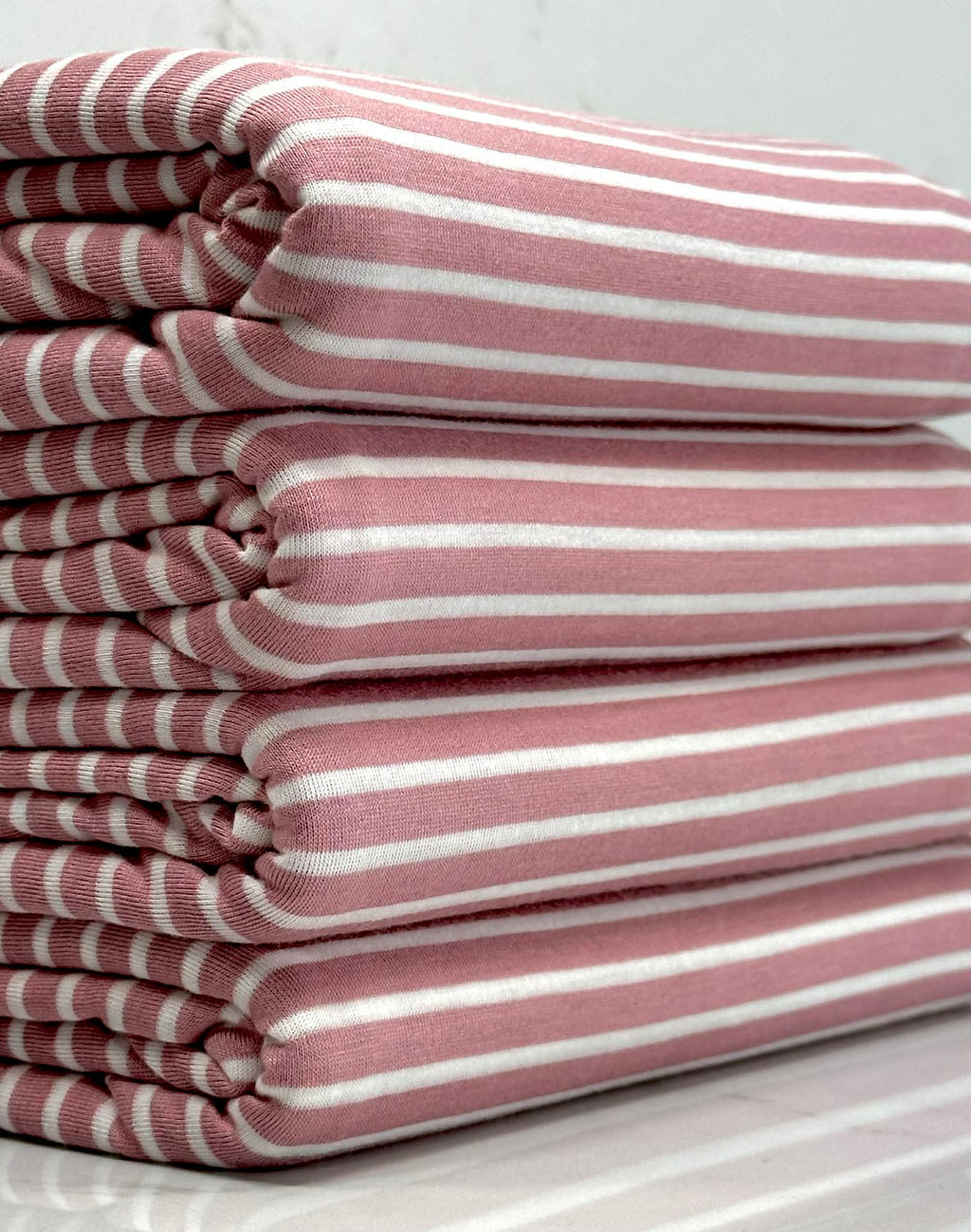 (RAYON) OFF WHITE STRIPES ON MAUVE