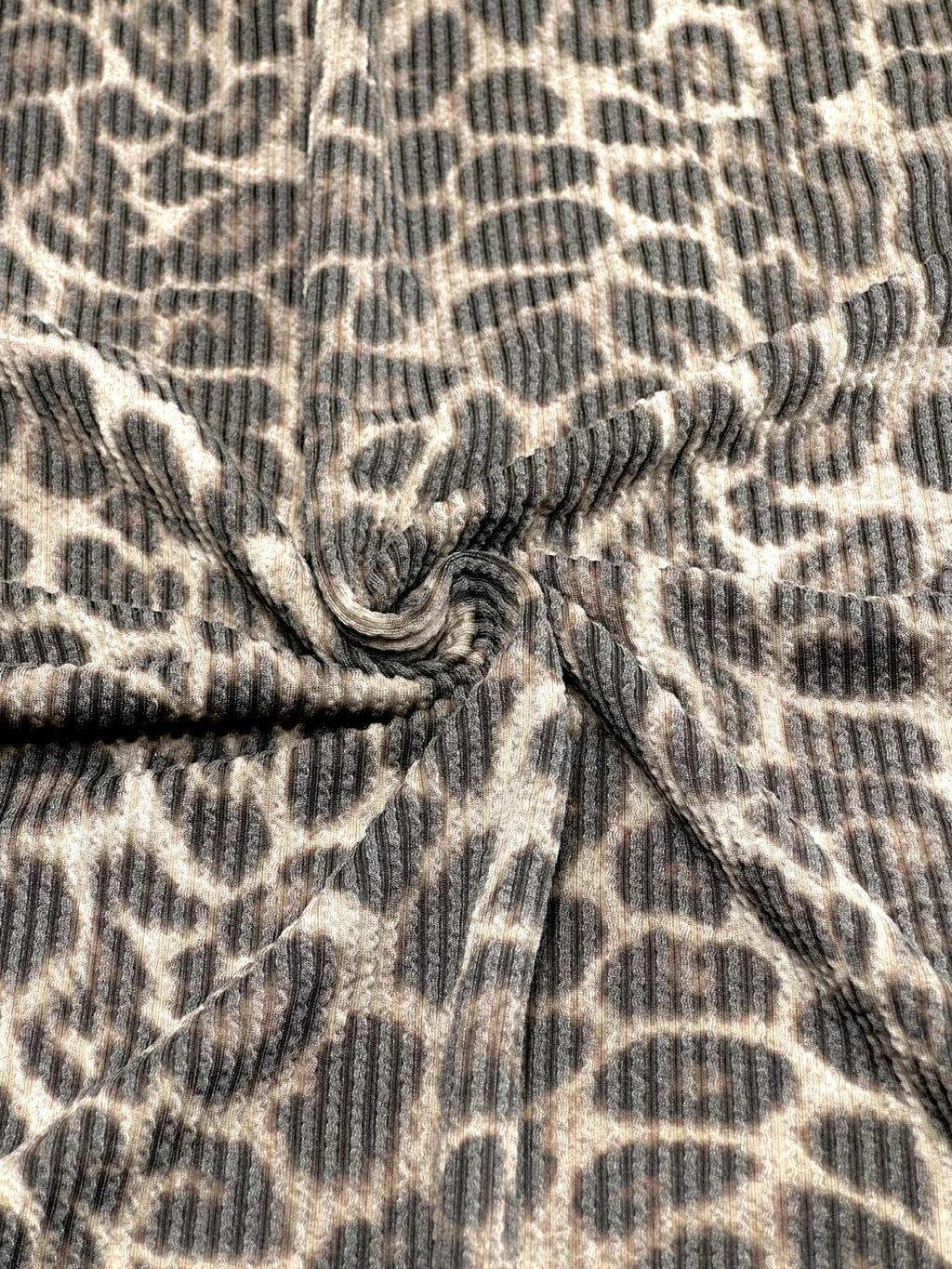 (URBAN RIB) VINTAGE BLACK CHEETAH