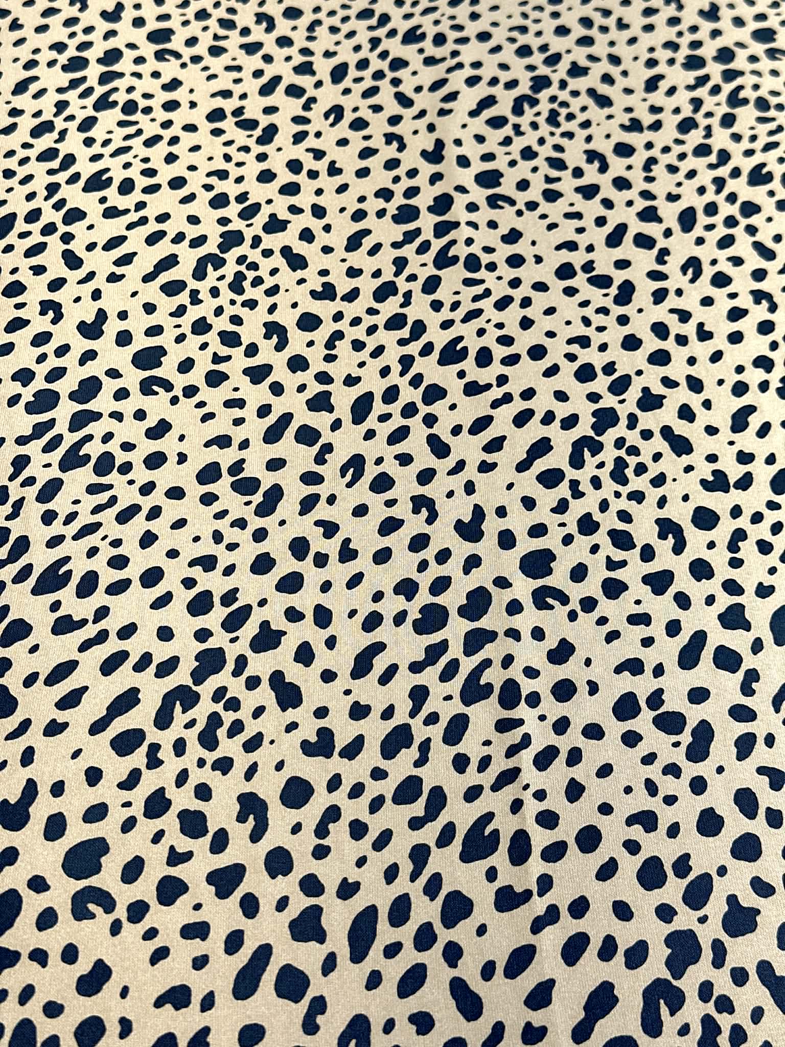 (WOVEN) BLACK LEOPARD ON DARK MOCHA