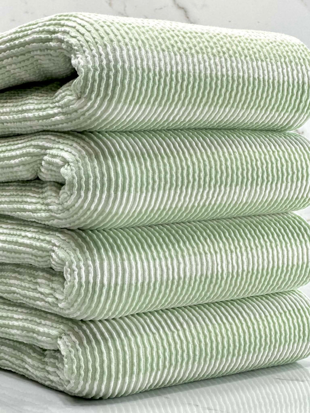 (URBAN RIB) STRIPES ON GREEN LILY