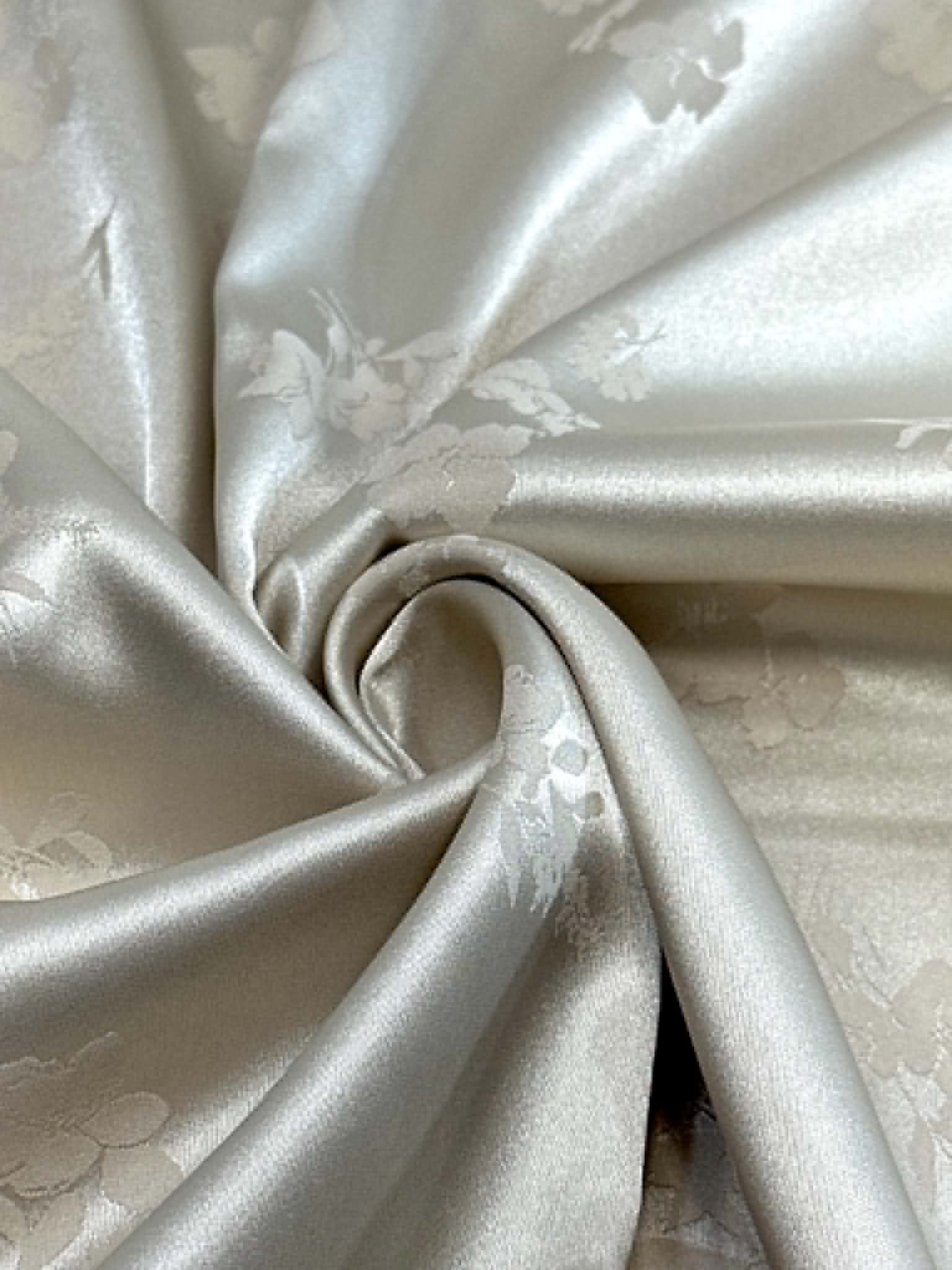 (SATIN) CREAM FLORAL