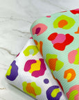 (4X2 YUMMY RIB) COLORFUL CHEETAH ON LIGHT AQUA
