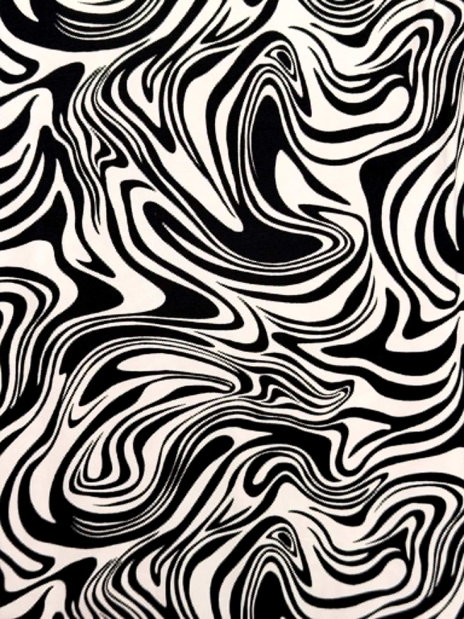 (DBP) BLACK AND WHITE SMALL SWIRLS